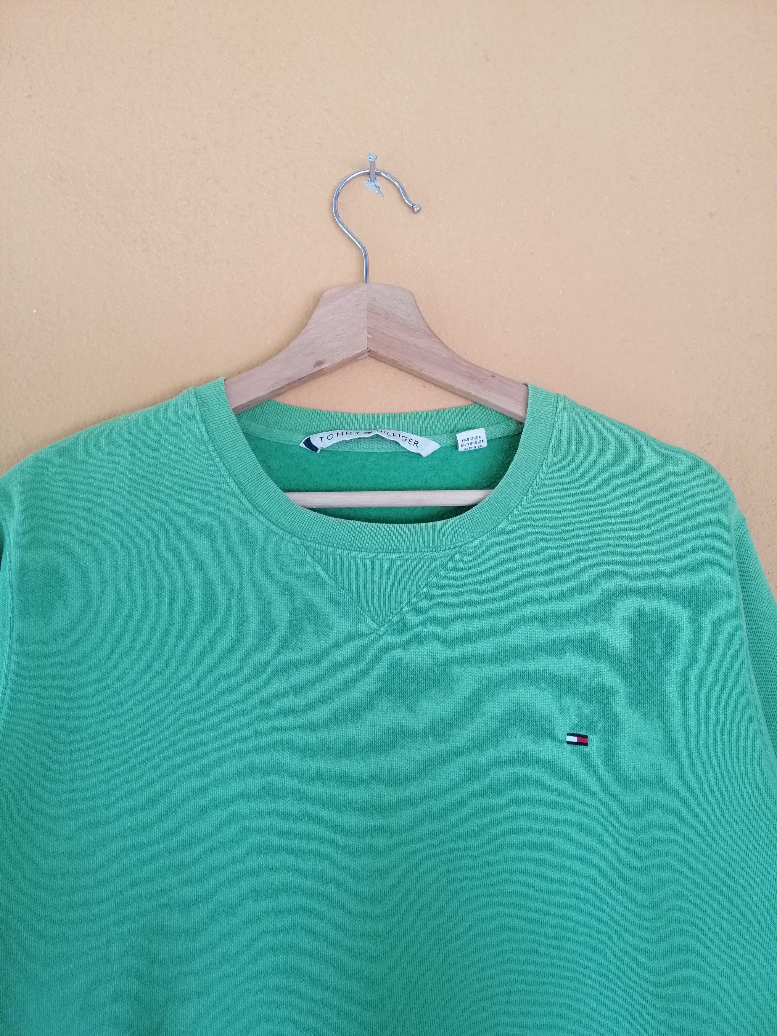 Tommy Hilfiger Vintage Tommy Hilfiger Small Logo Crewneck Sweatshirt Size US M / EU 48-50 / 2 - 5 Thumbnail