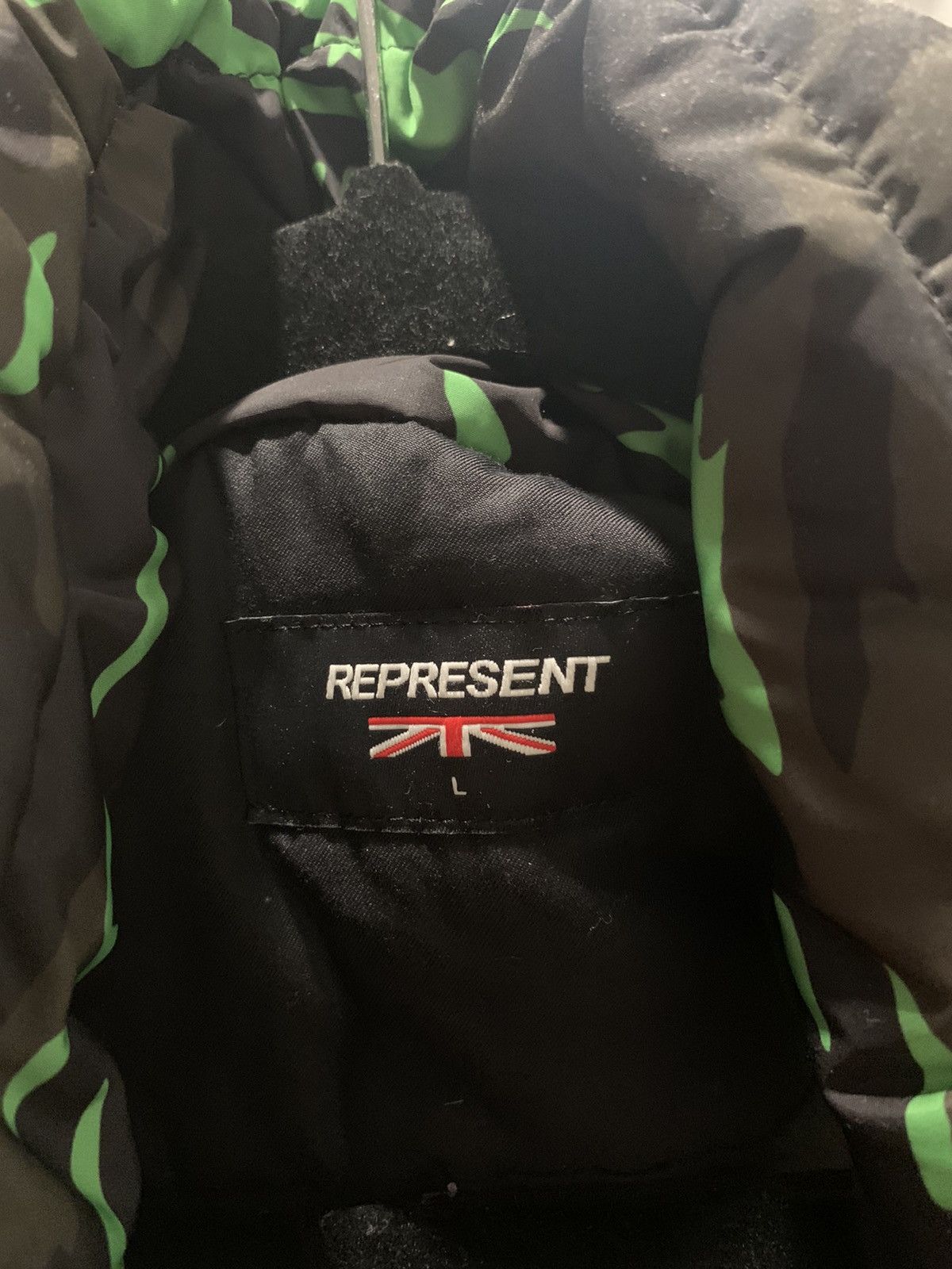 Represent Clo. SAMPLE Military Camo Puffer Gilet Size US L / EU 52-54 / 3 - 3 Thumbnail