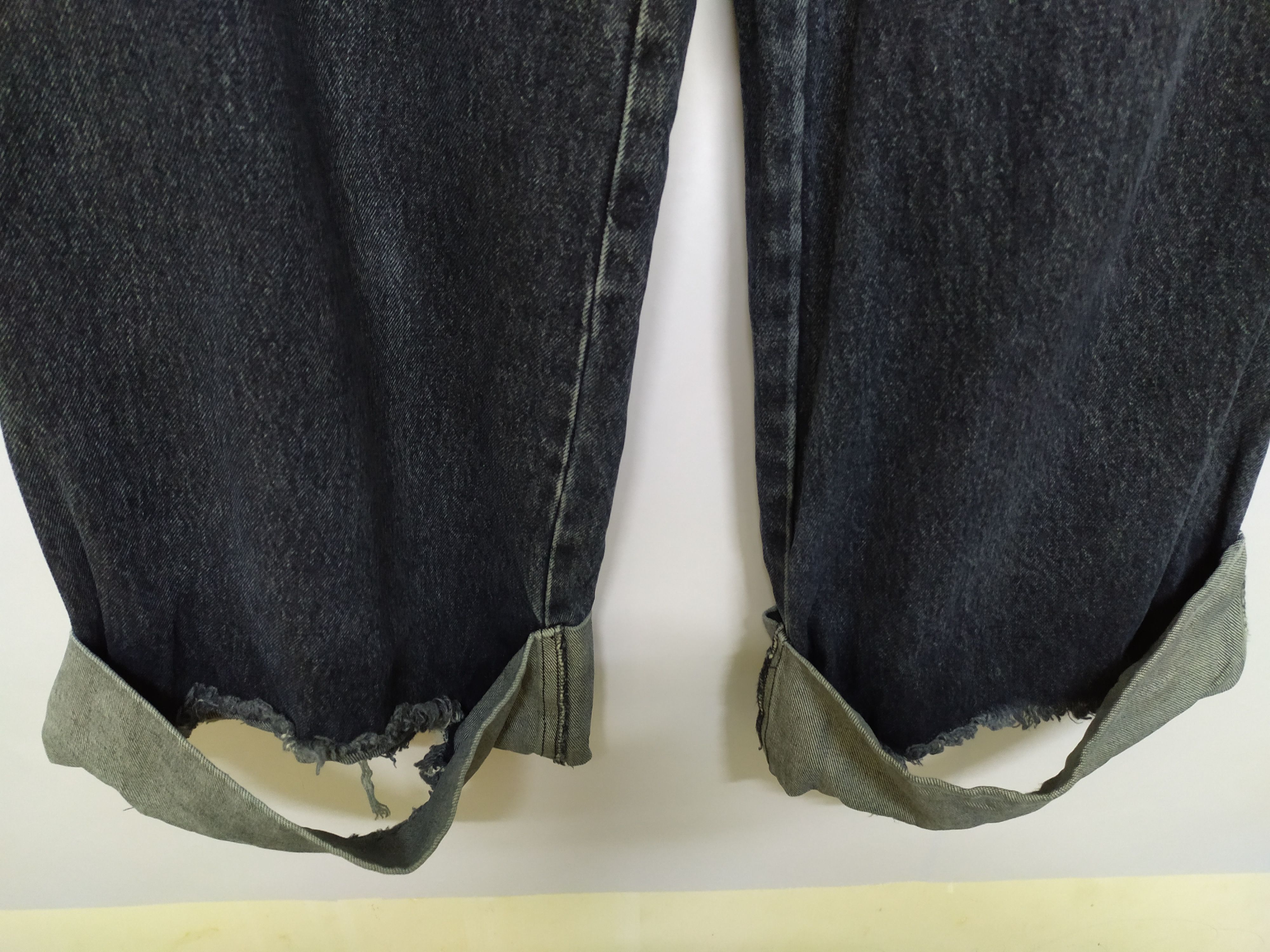 Japanese Brand JAPANESE BRAND BLACK BAGGY DISTRESSED JEANS PANTS Size US 26 / EU 42 - 5 Thumbnail