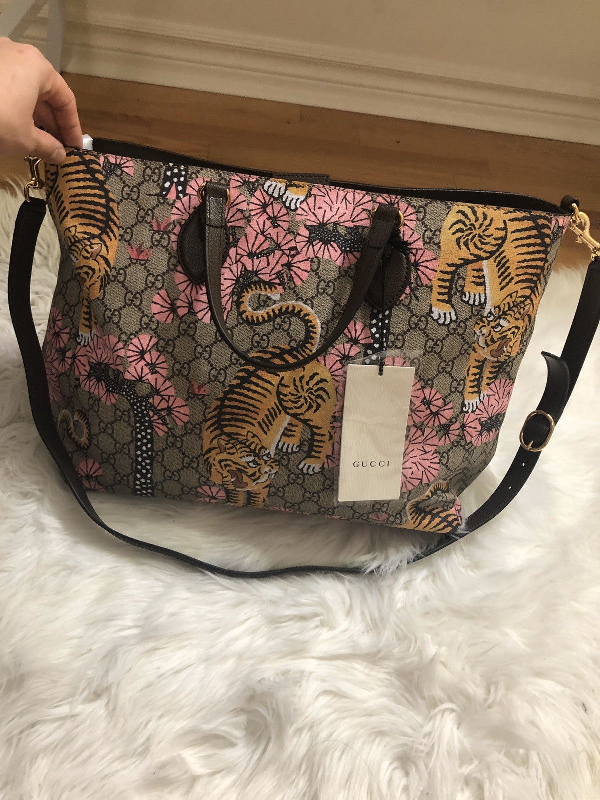 Gucci Brown/Beige GG Supreme Canvas Limited Edition Tiger Boston Bag Gucci