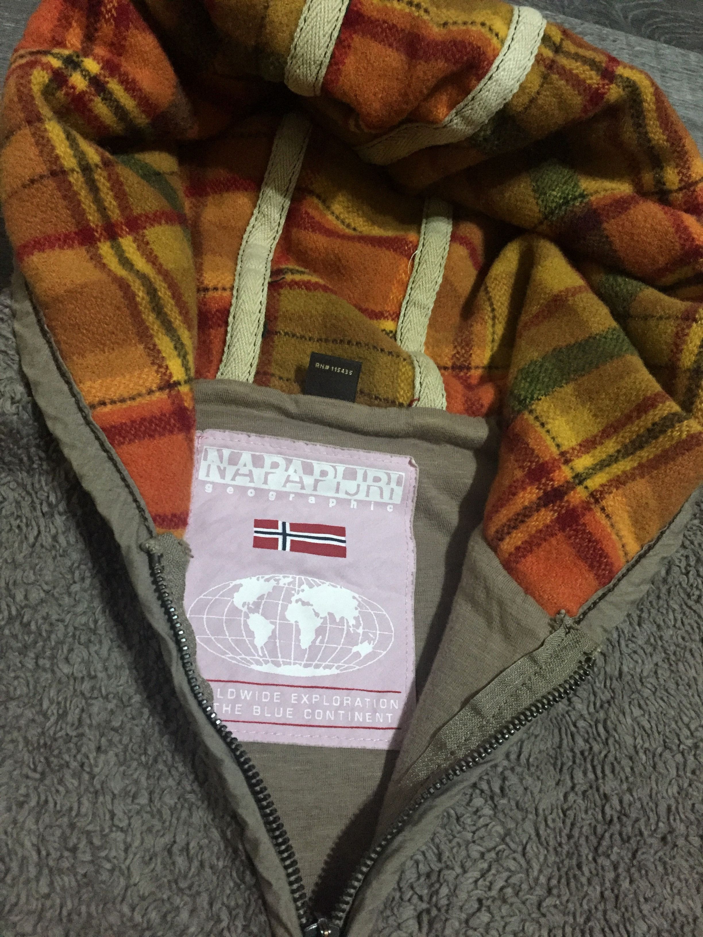 Napapijri Women's Sherpa Fleece Full Zip Jacket Embroidered Logo Size US L / EU 52-54 / 3 - 4 Thumbnail