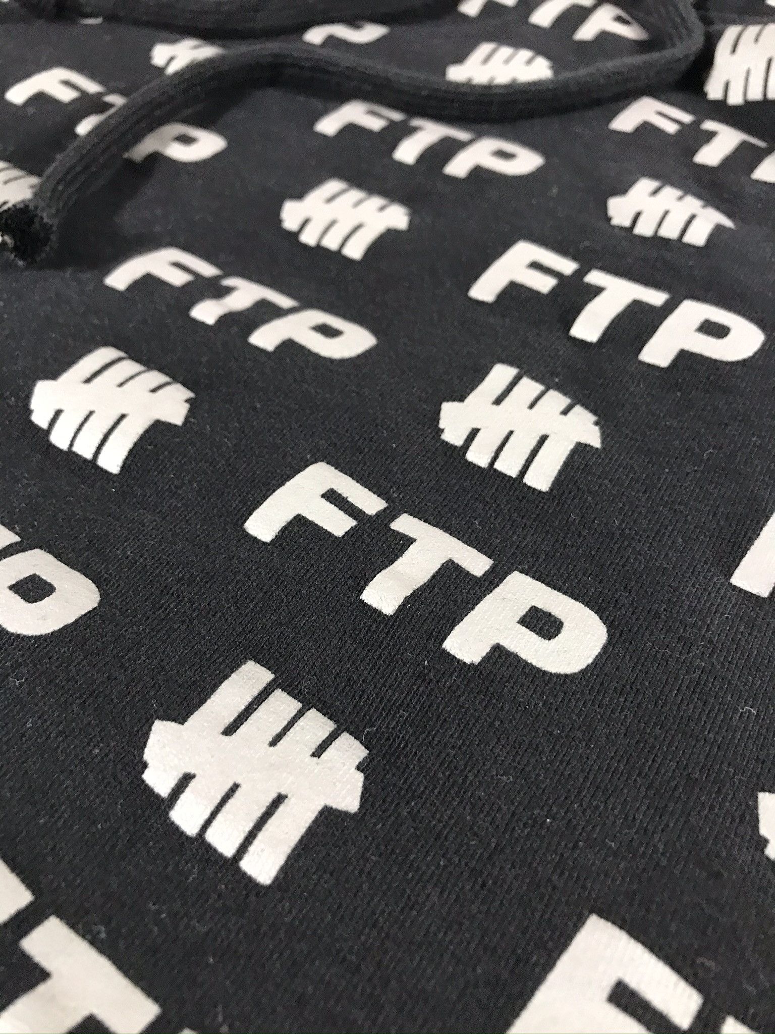 Fuck The Population × Undefeated UNDEFEATED x FTP All Over Print Hoodie Size US M / EU 48-50 / 2 - 4 Thumbnail