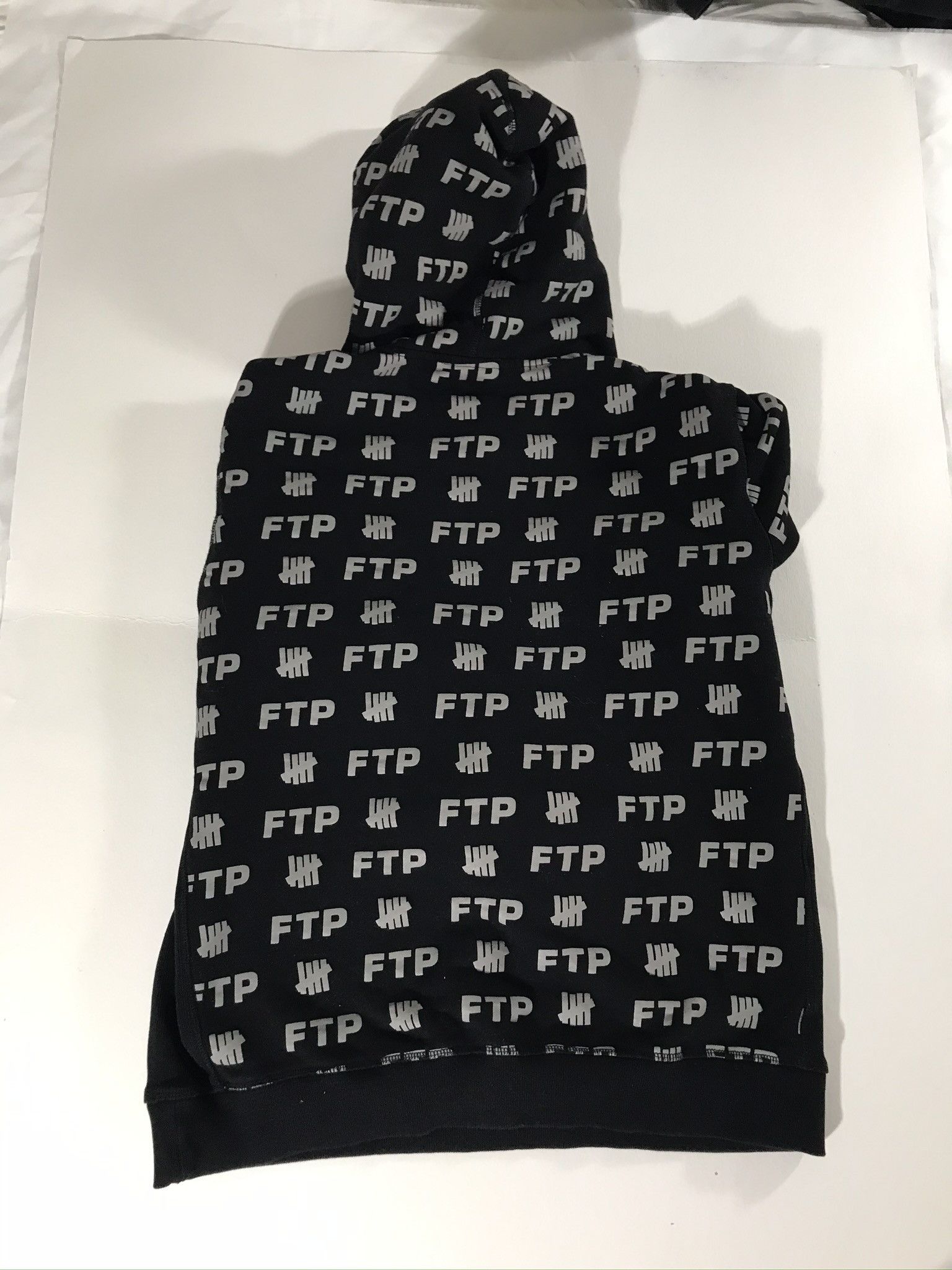 Fuck The Population × Undefeated UNDEFEATED x FTP All Over Print Hoodie Size US M / EU 48-50 / 2 - 3 Thumbnail