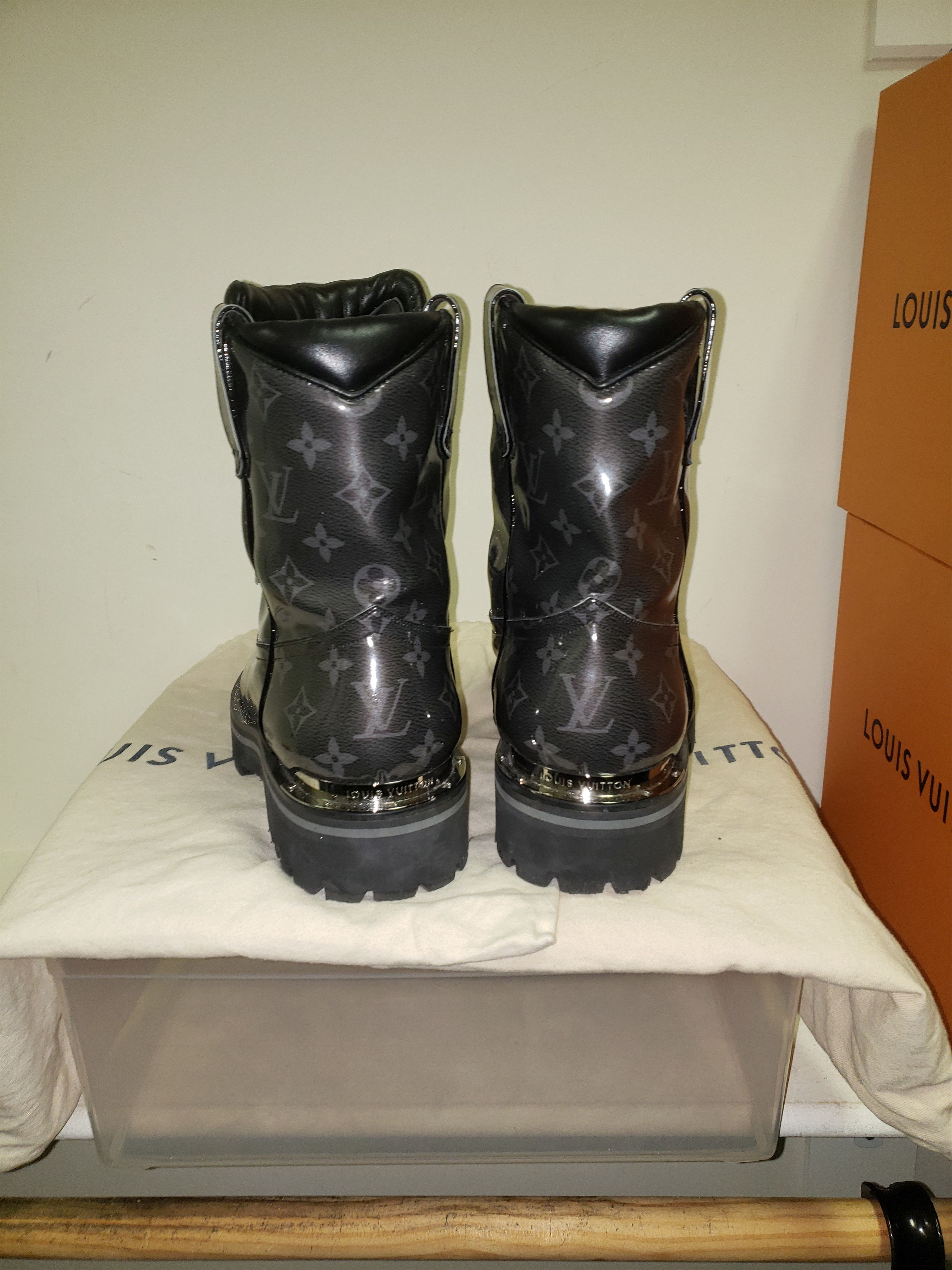 Louis Vuitton Louis Vuitton Outland Ankle Boots Size US 11 / EU 44 - 3 Thumbnail