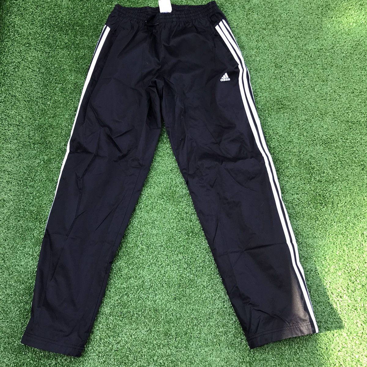 Adidas Rare Vntg Adidas Track Pants 3 Stripes Trefoil Sz Medium Size US 31 - 4 Thumbnail