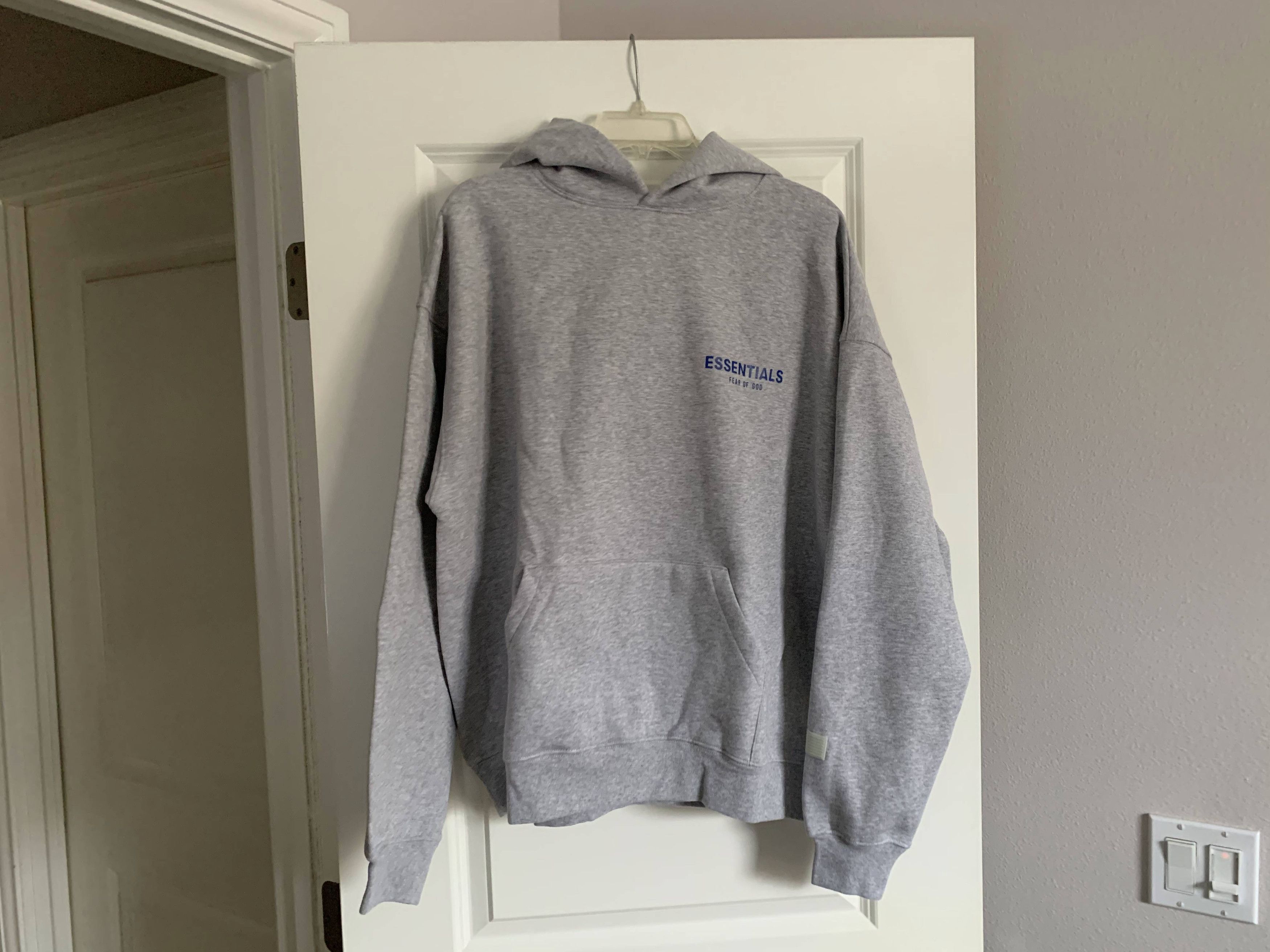 Fear of god essentials x tmc crenshaw hoodie grey hotsell
