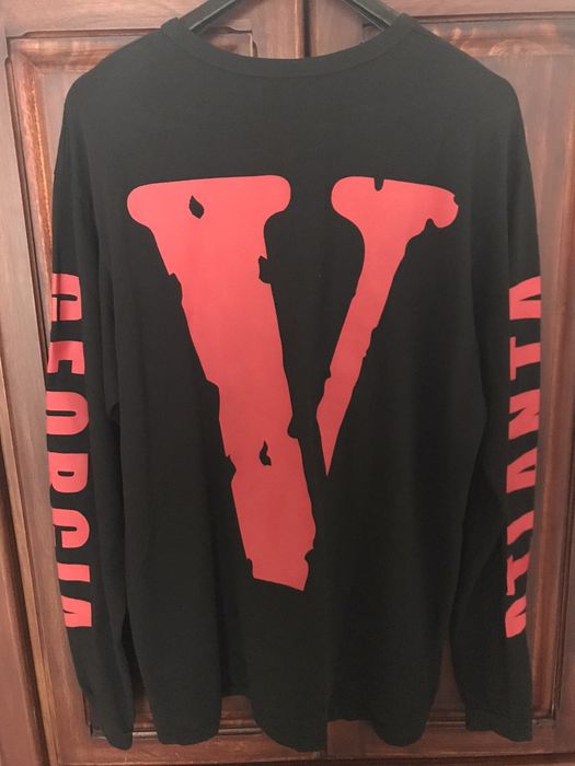 Black and red vlone hot sale shirt