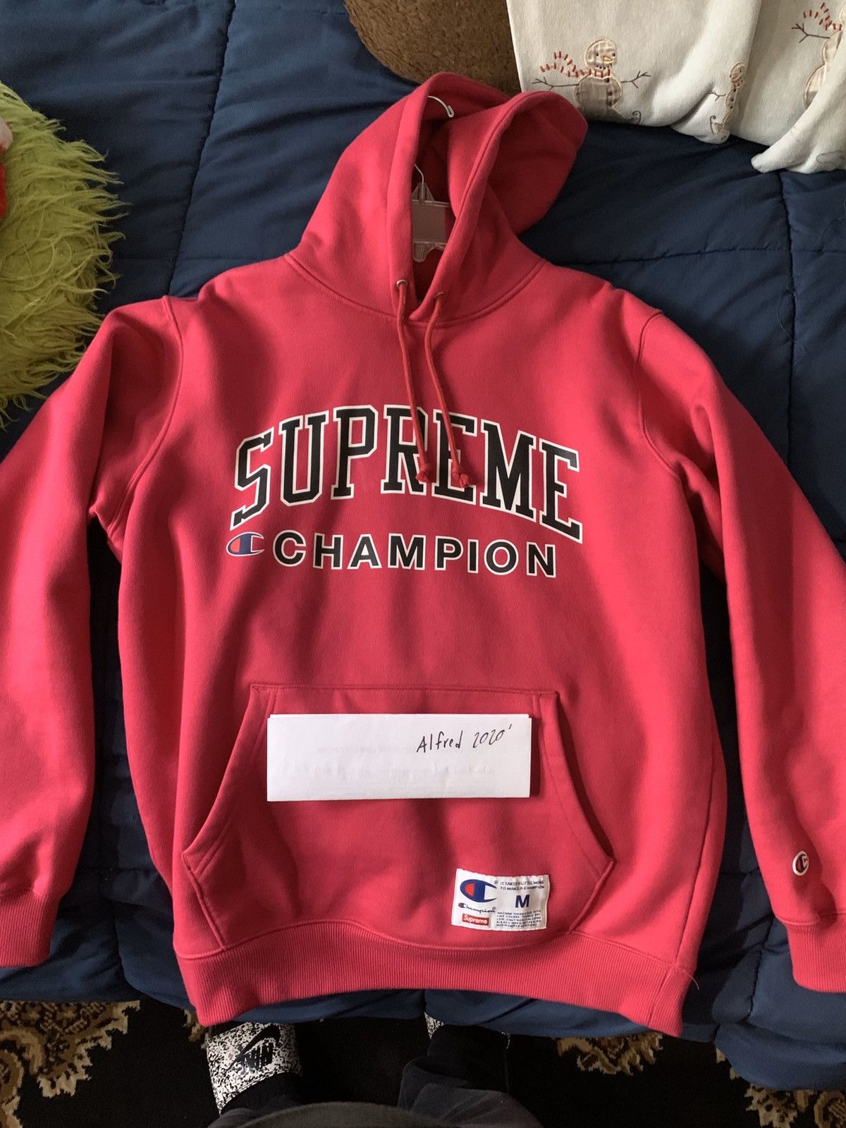 Magenta champion hoodie new arrivals