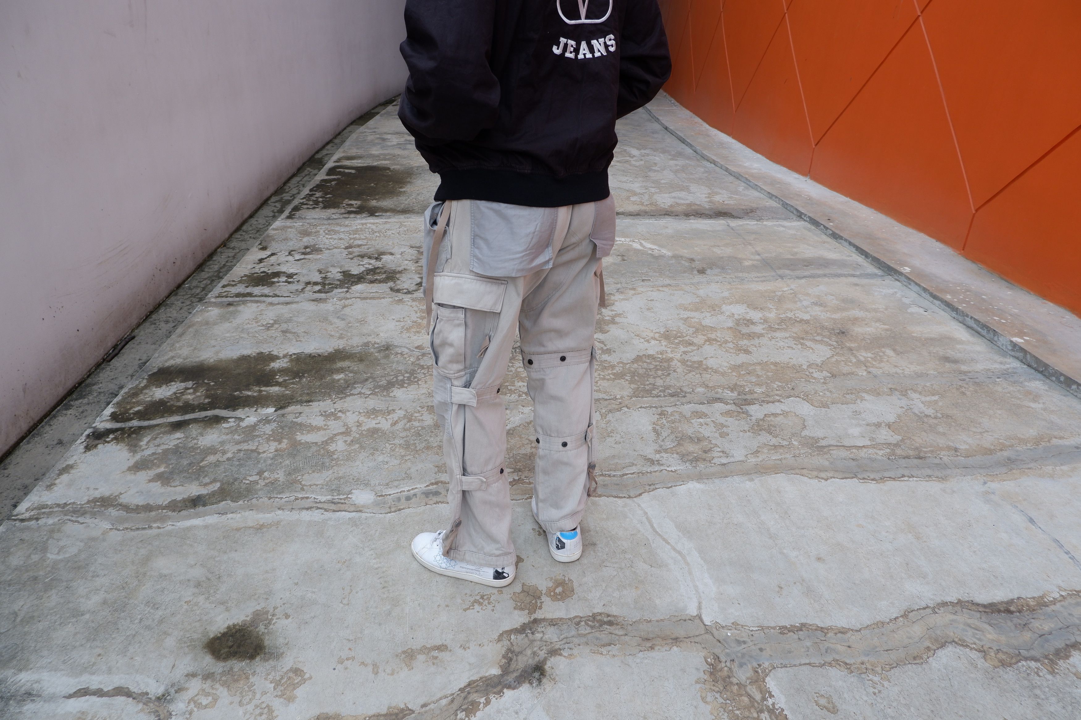 Maison MIHARA YASUHIRO Miharayasuhiro Reconstructed Cargo Bondage Pants Size US 32 / EU 48 - 13 Thumbnail