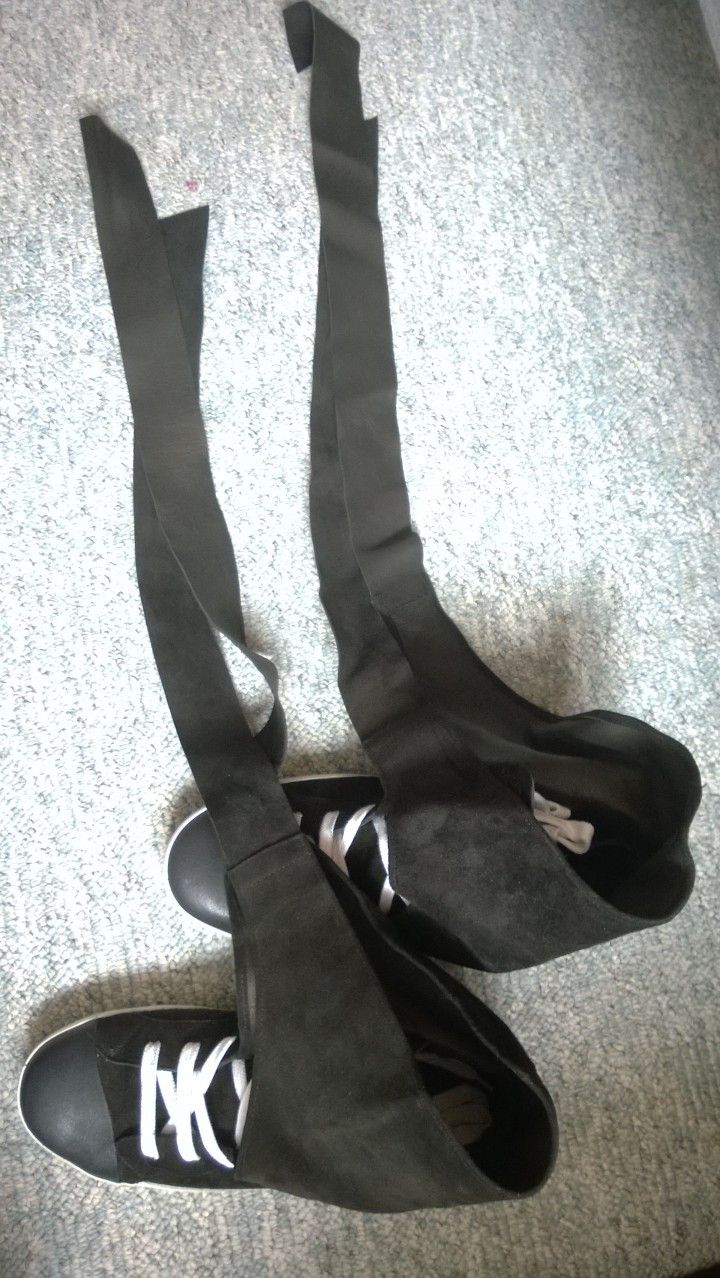 Rabbit Sneaker
