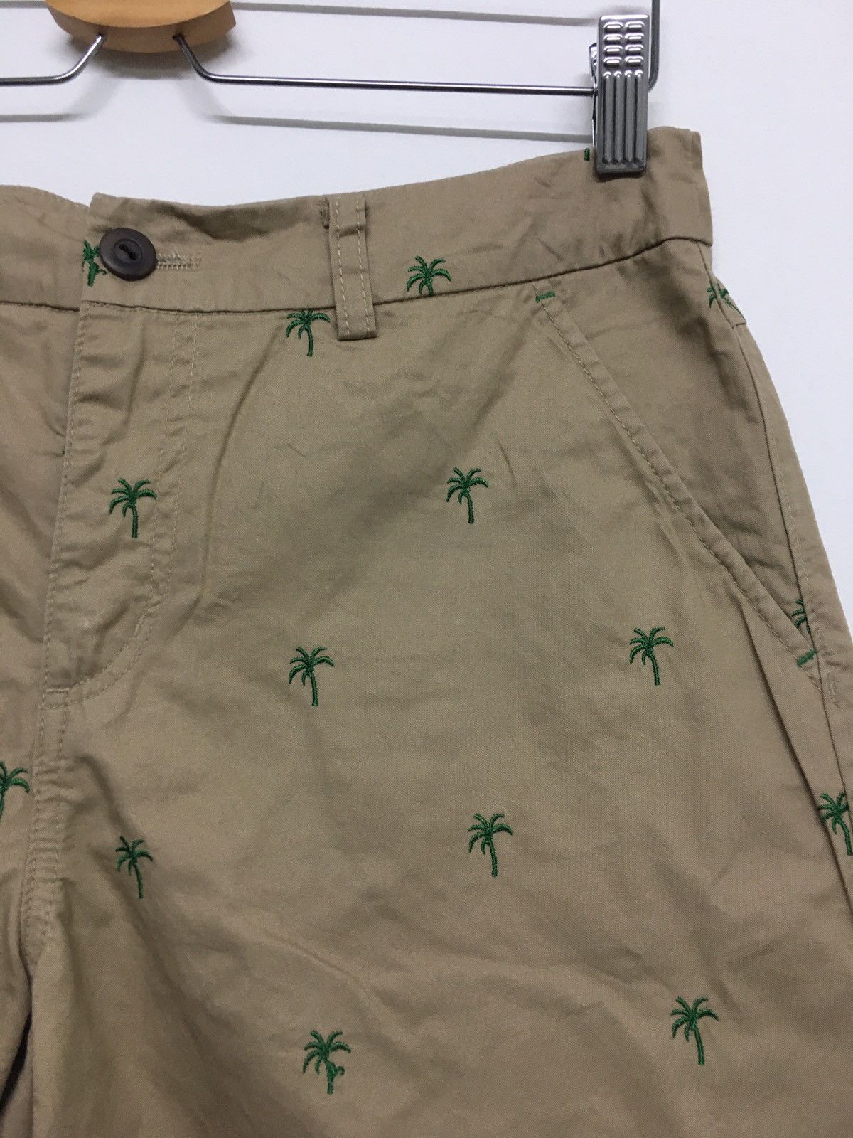 Japanese Brand junko shimada : part 2 coconut tree embroided short Size 28" / US 6 / IT 42 - 1 Thumbnail