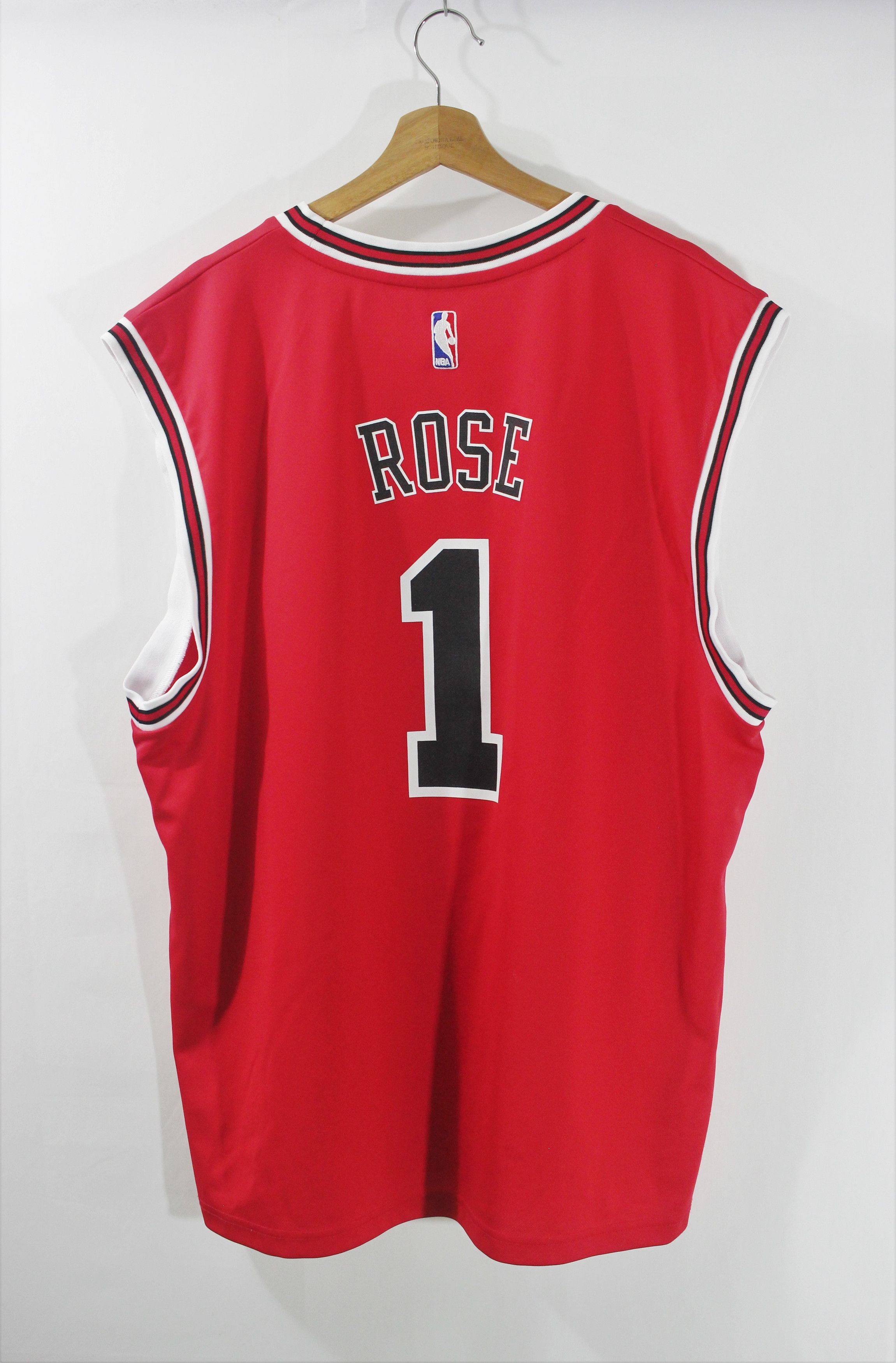 derrick rose jersey bulls red