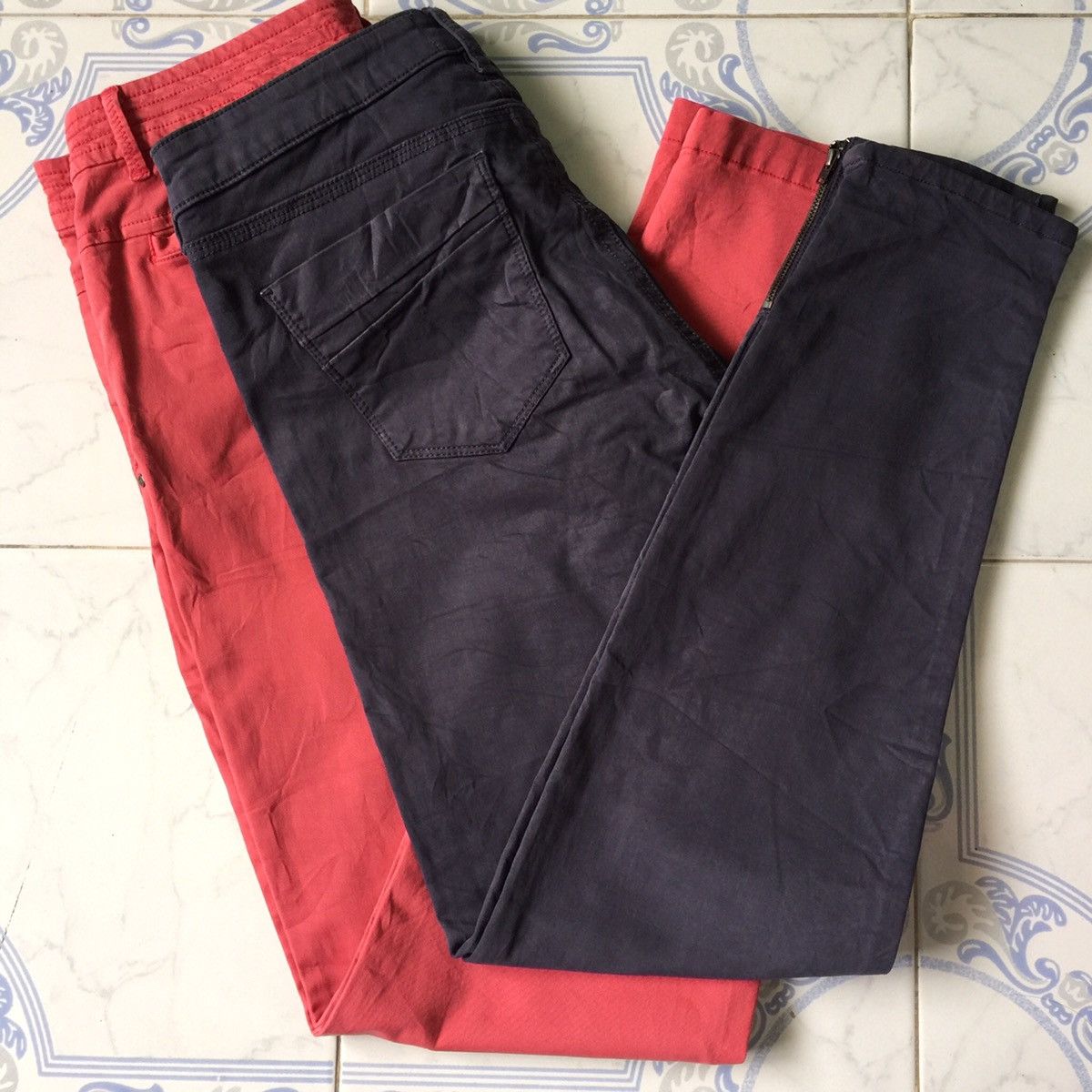Designer Combo 2 Pieces Comptoir des cotonniers trousers pants Size US 30 / EU 46 - 1 Thumbnail