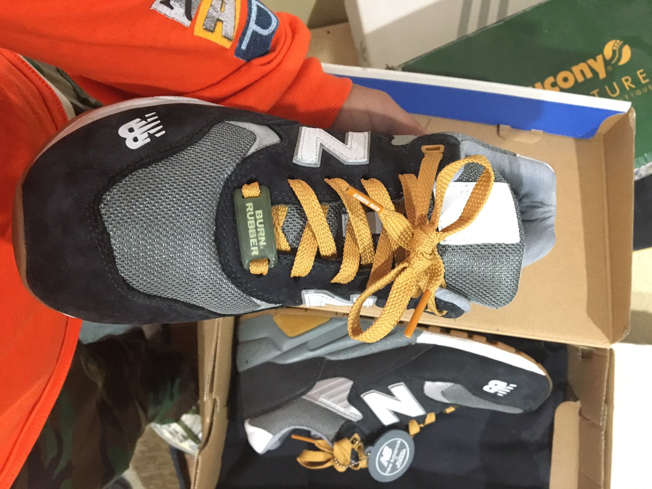 Burn Rubber x New Balance ☆ MT580BC Black×Grey Buy Burn Rubber x 580 'Blue Collar' - MT580BC | GOAT