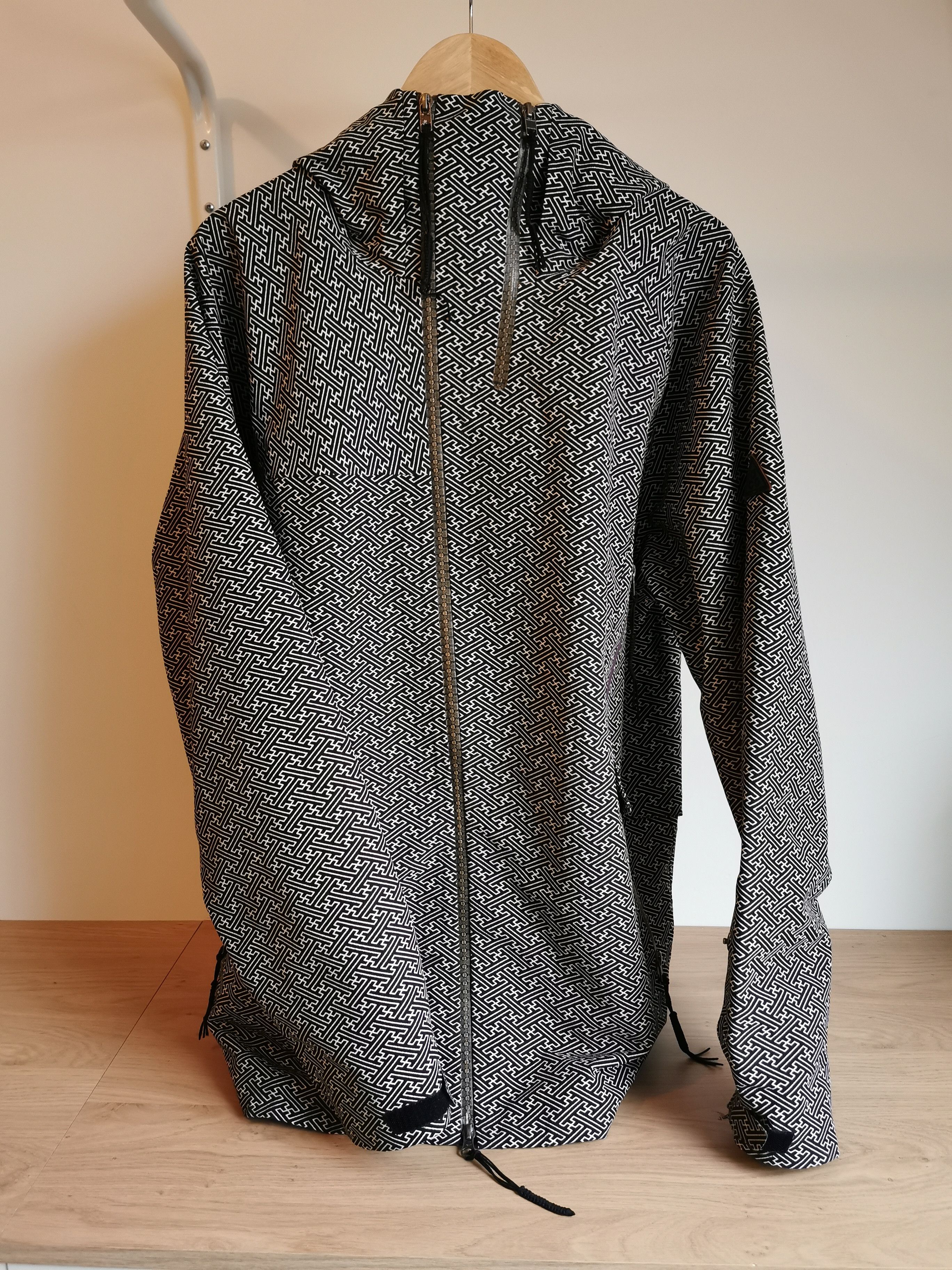 Nike acg kimono store jacket