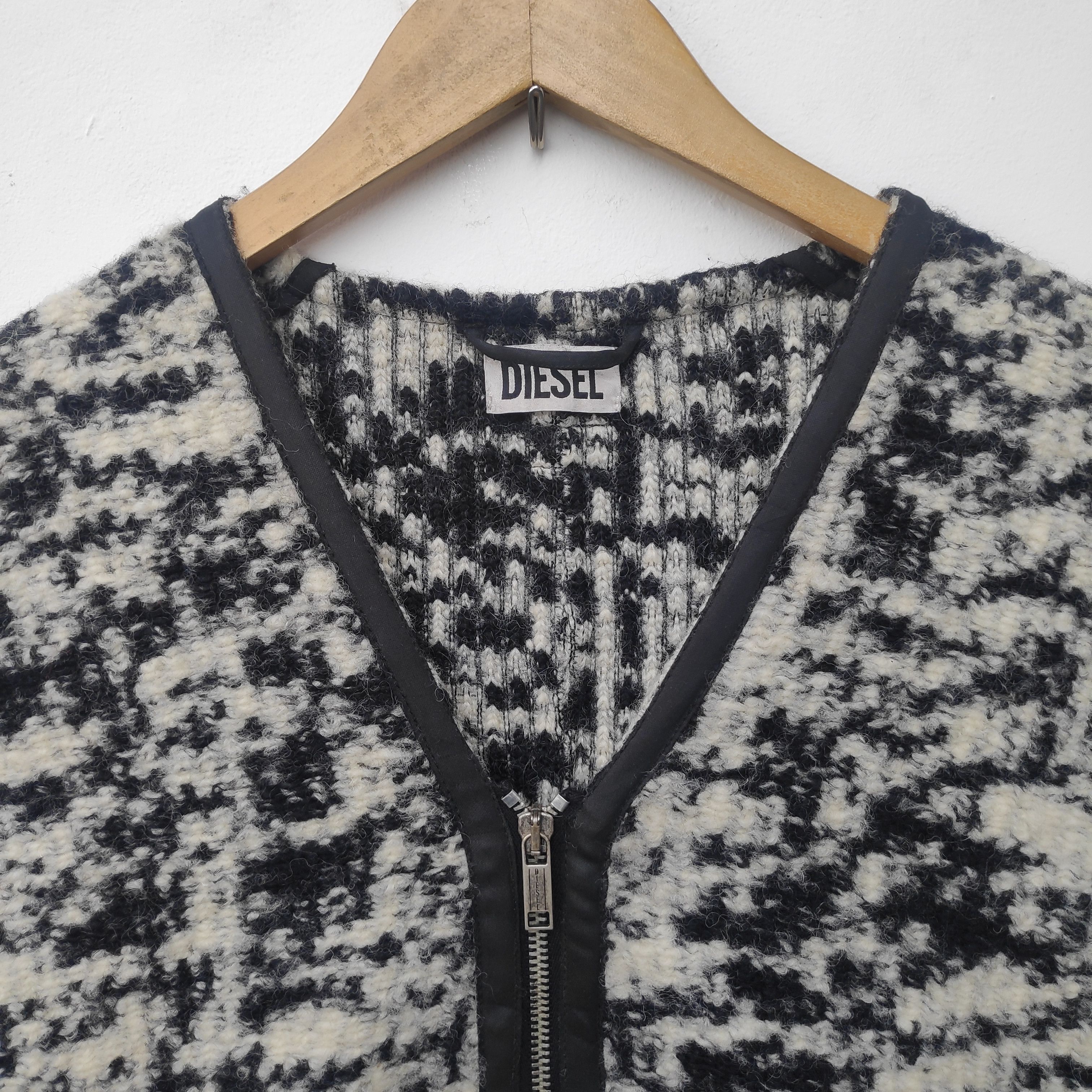 Diesel × Vintage DIESEL SHORT SLEEVE OUTER WEAR WOOL Italy Ivory Black Size US M / EU 48-50 / 2 - 3 Thumbnail