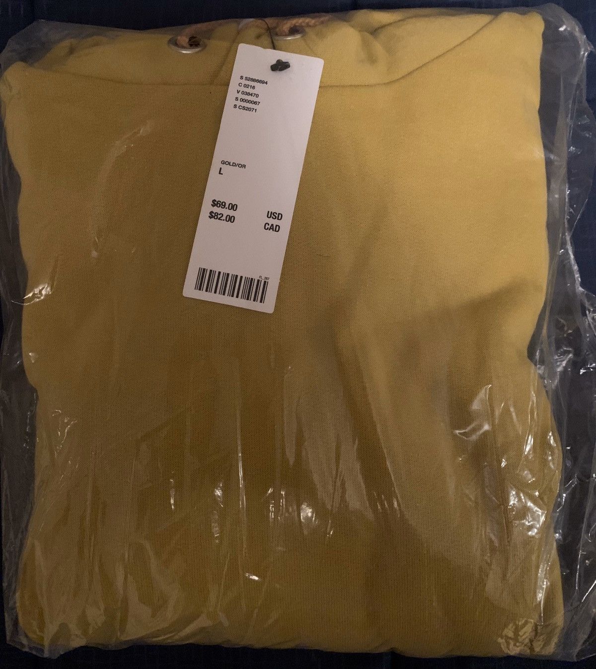 Champion Large Mustard/Gold Champion Fleece Hoodie Size US L / EU 52-54 / 3 - 2 Preview