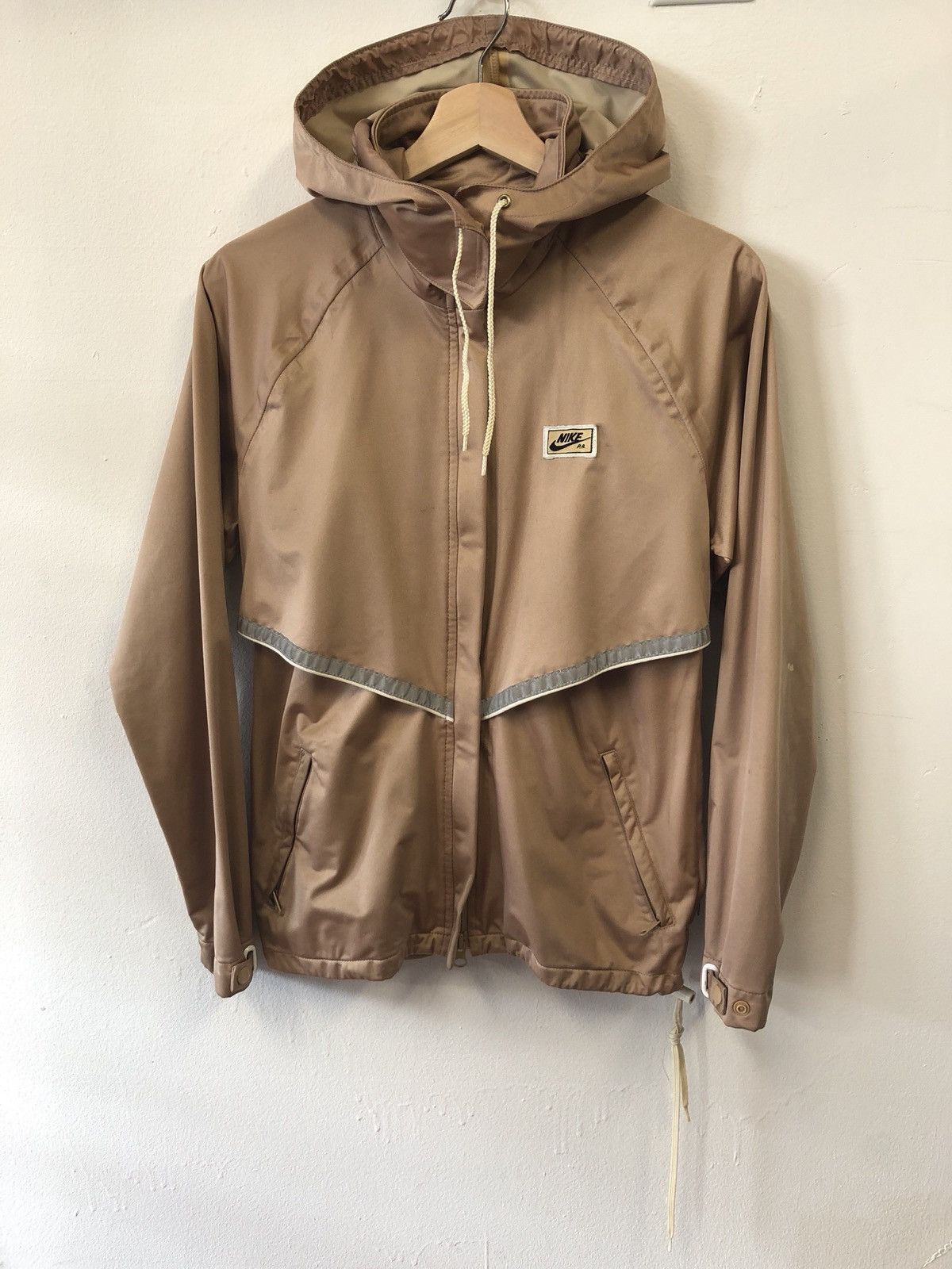 Nike Vintage Nike P.R. Goretex Rose Gold Windbreaker Grailed