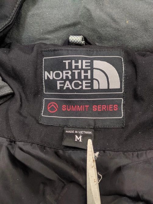 The North Face The North Face Windbreaker Jacket Hoodie Size US M / EU 48-50 / 2 - 5 Thumbnail