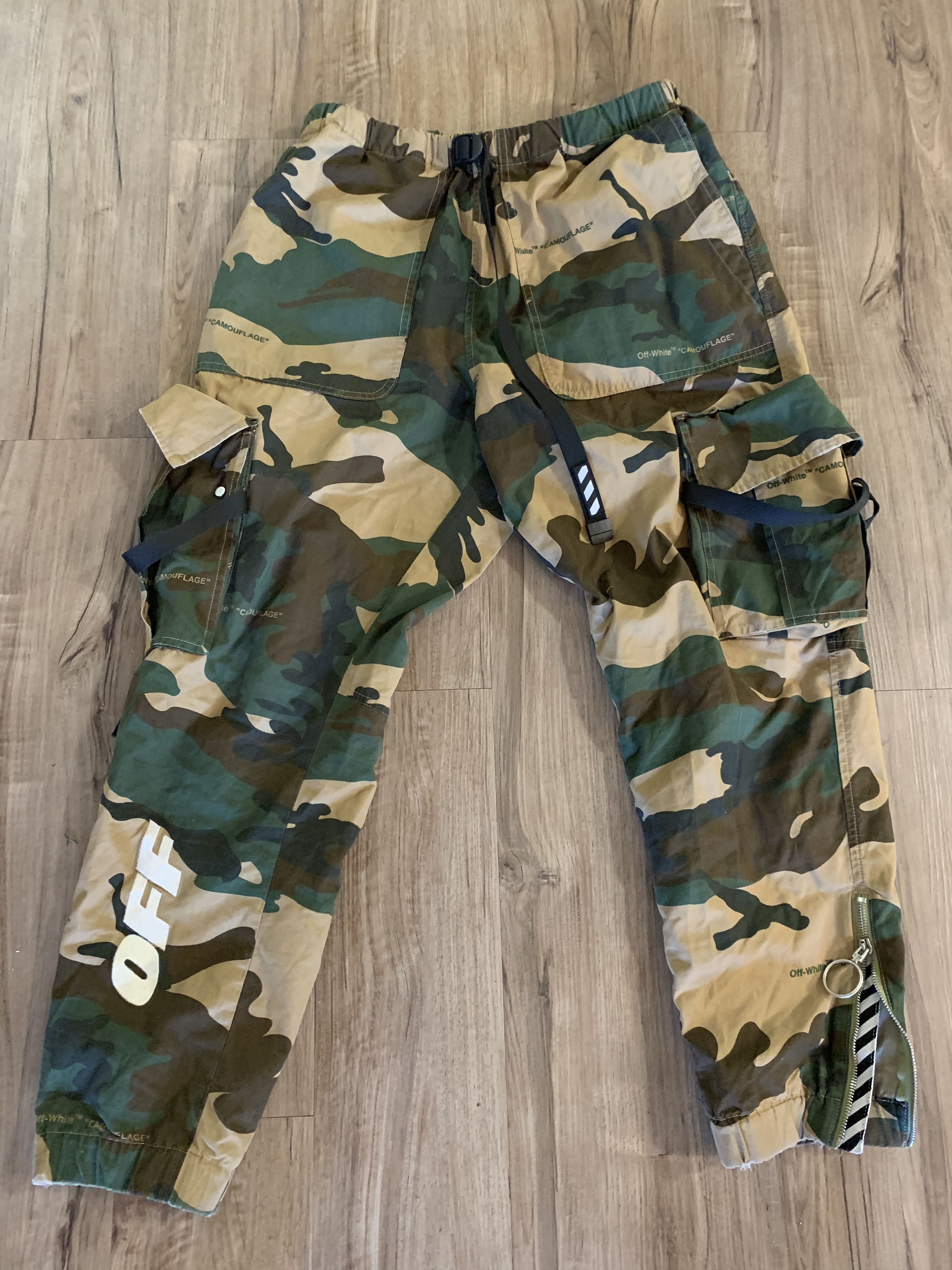 Off-White Green Camo Parachute Cargo Pants | Grailed