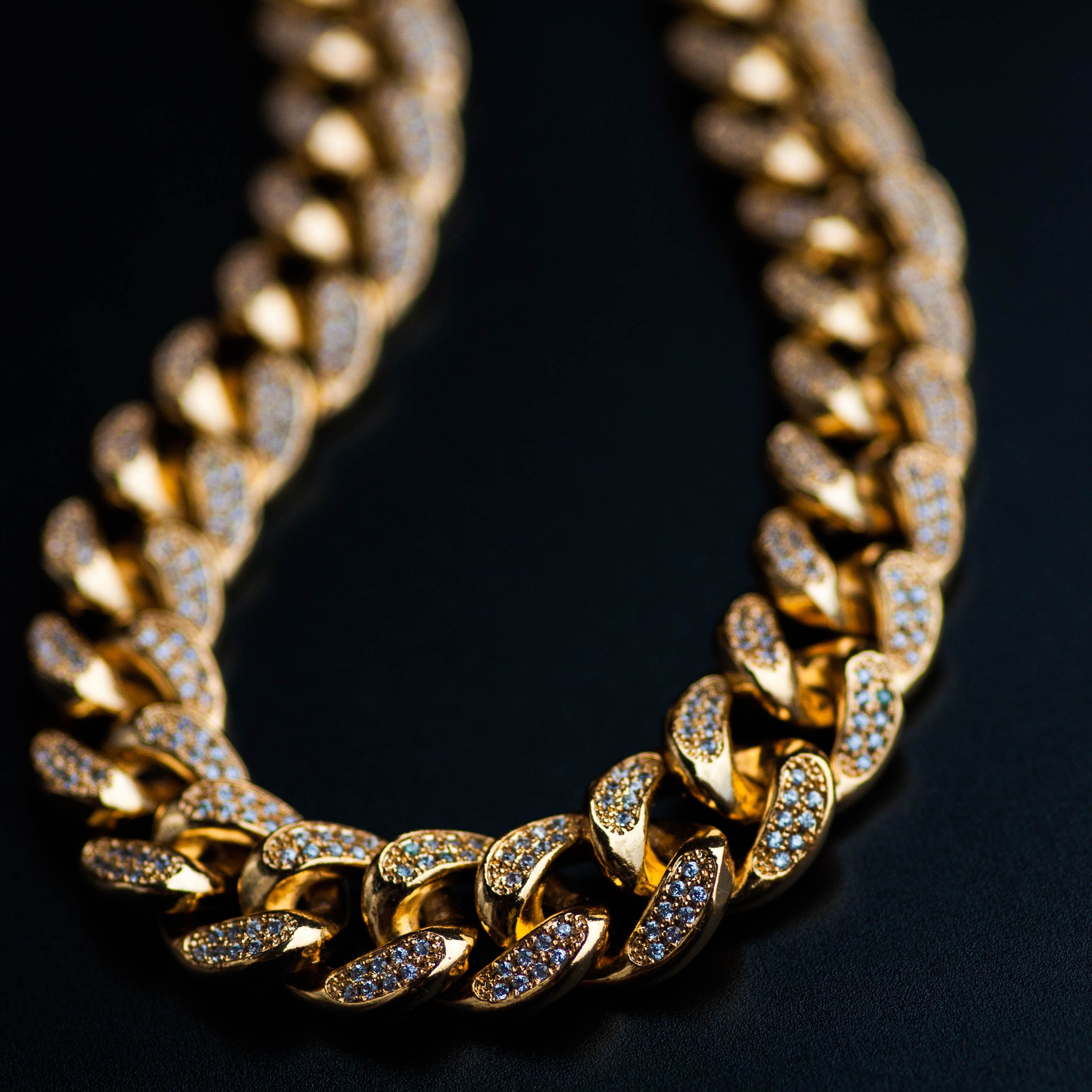 Jewelry 14k Yellow Gold Iced Out Diamond Cuban Link Choker Necklace Size ONE SIZE - 3 Thumbnail