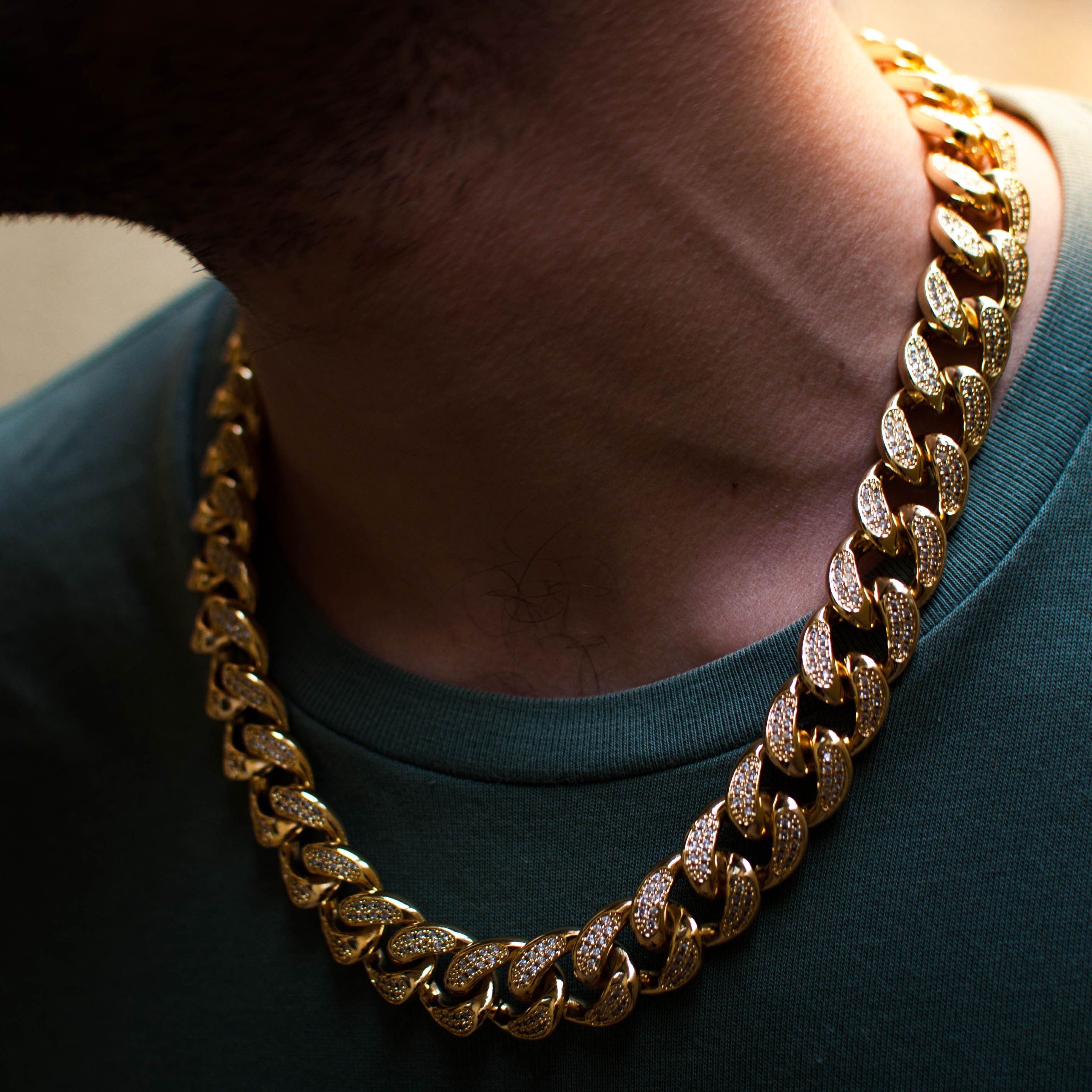 Jewelry 14k Yellow Gold Diamond Cuban Link Choker Chain Necklace Size ONE SIZE - 1 Thumbnail
