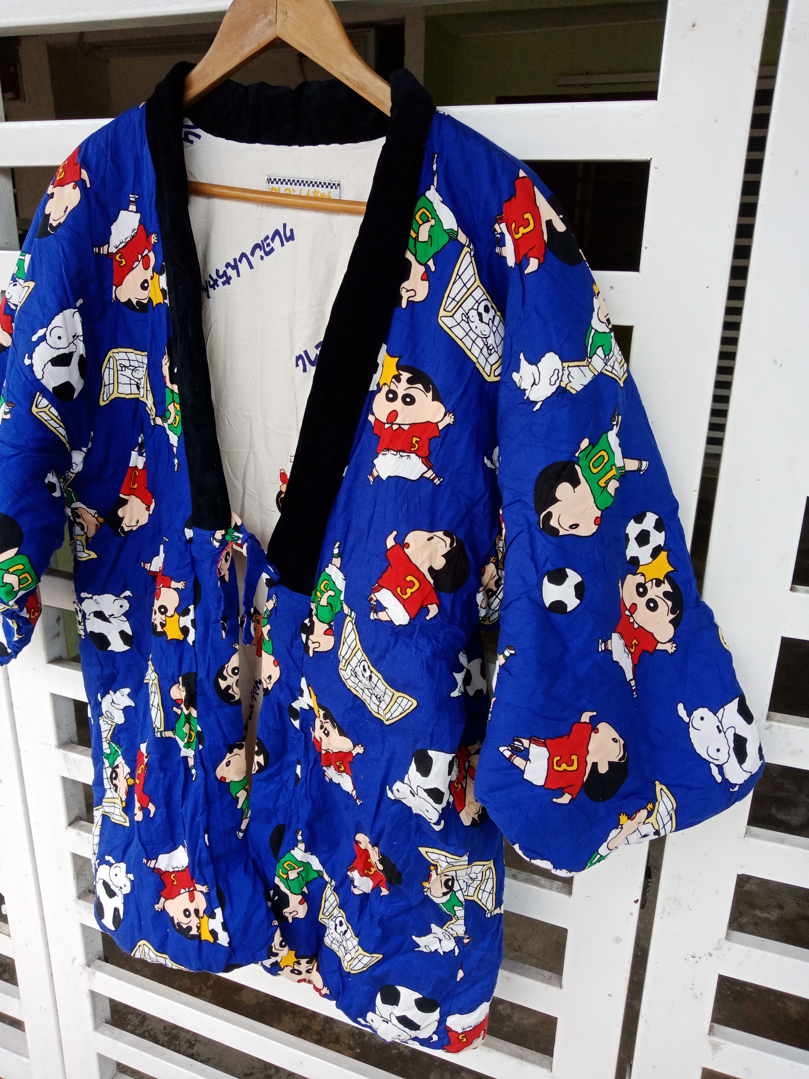Cartoon Network Crayon Shin Chan Over Print Kimono Size US M / EU 48-50 / 2 - 4 Thumbnail