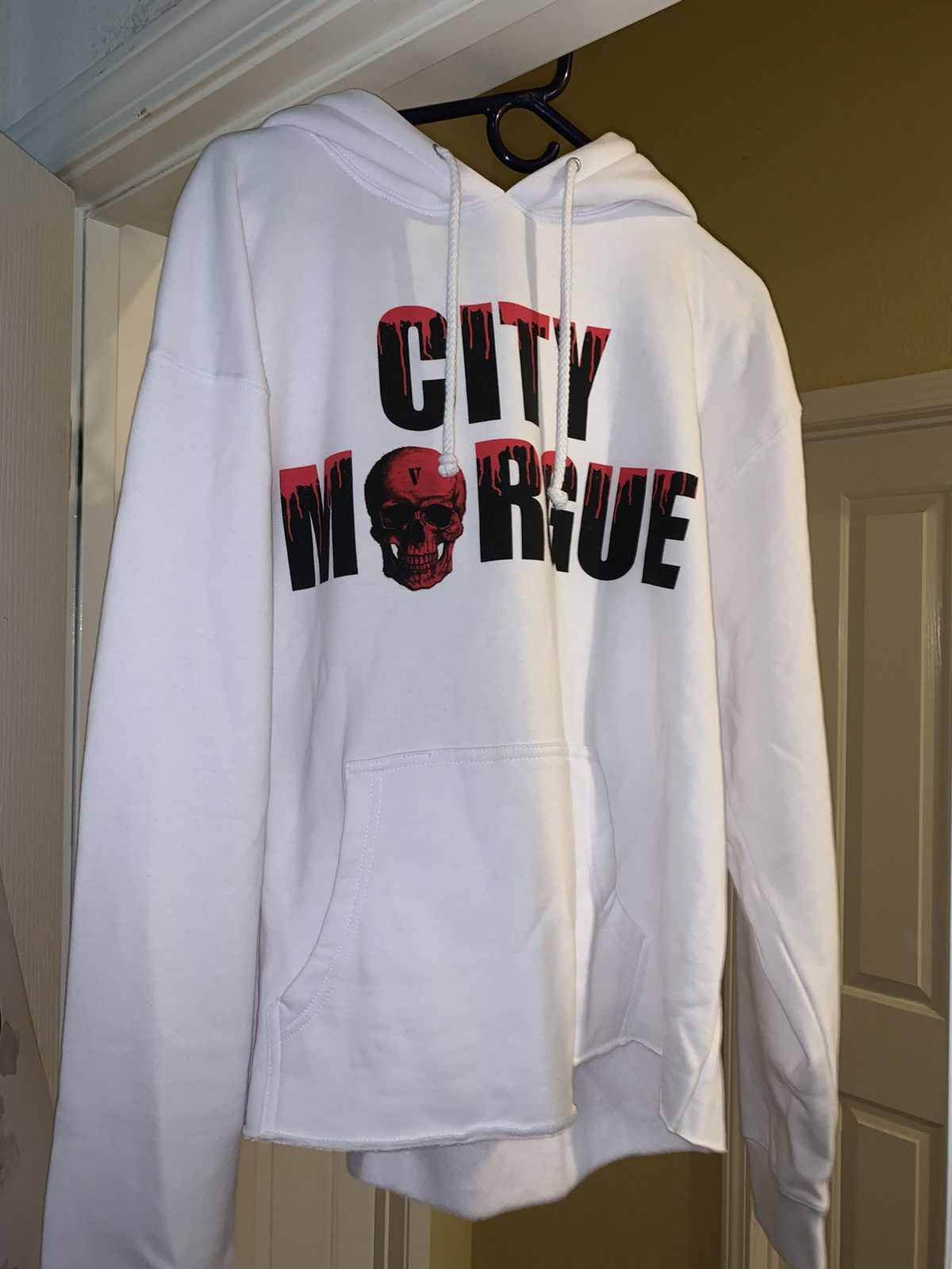 Vlone City Morgue x Vlone White Hoodie Size US L / EU 52-54 / 3 - 7 Preview