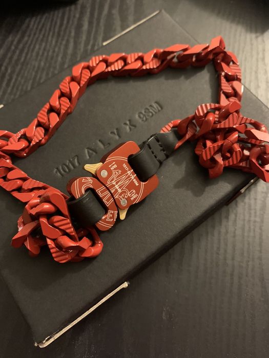 Moncler x alyx store necklace