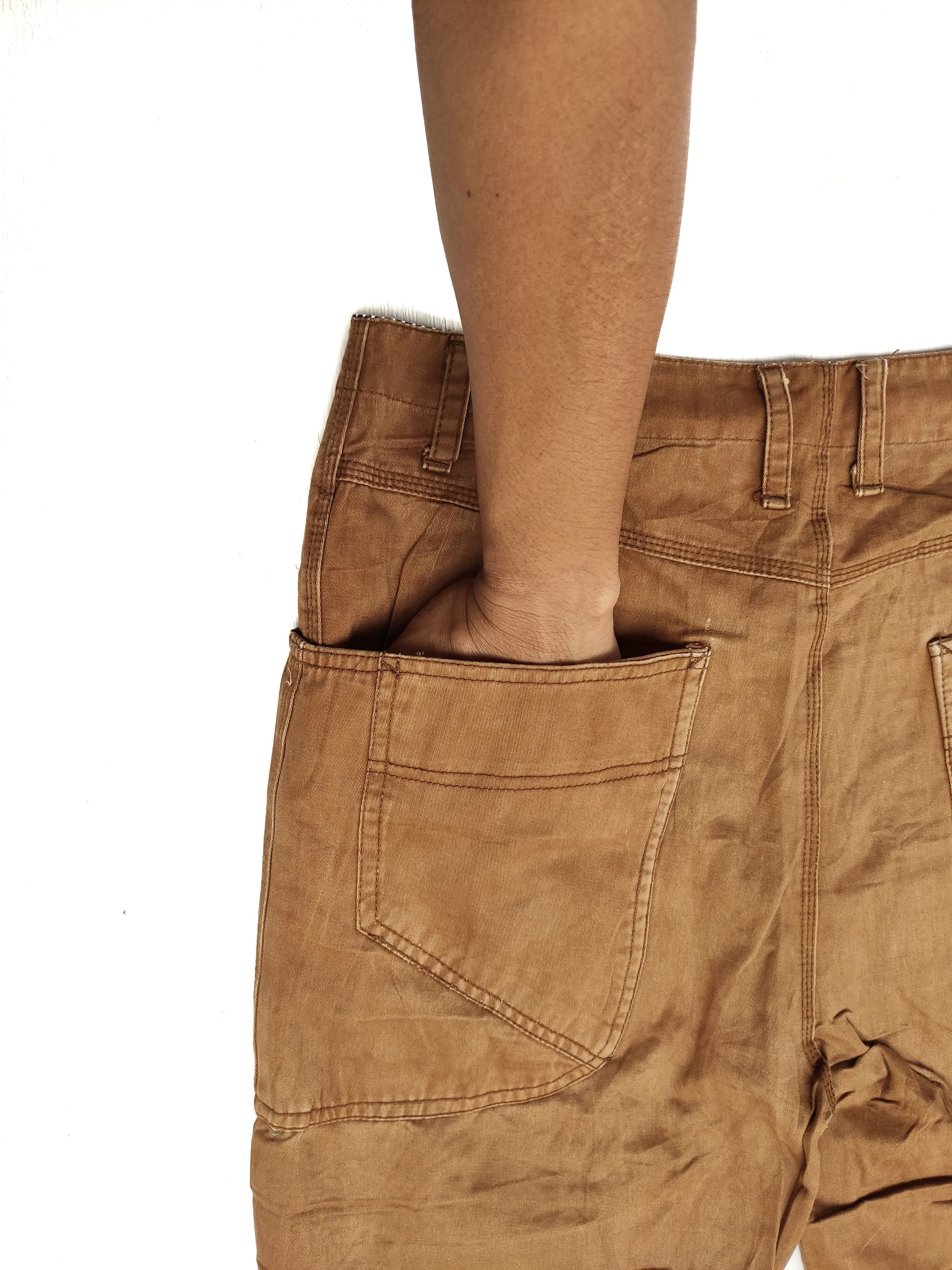 Japanese Brand 🔥 Apply casual pants Japanese brand Size US 33 - 9 Thumbnail