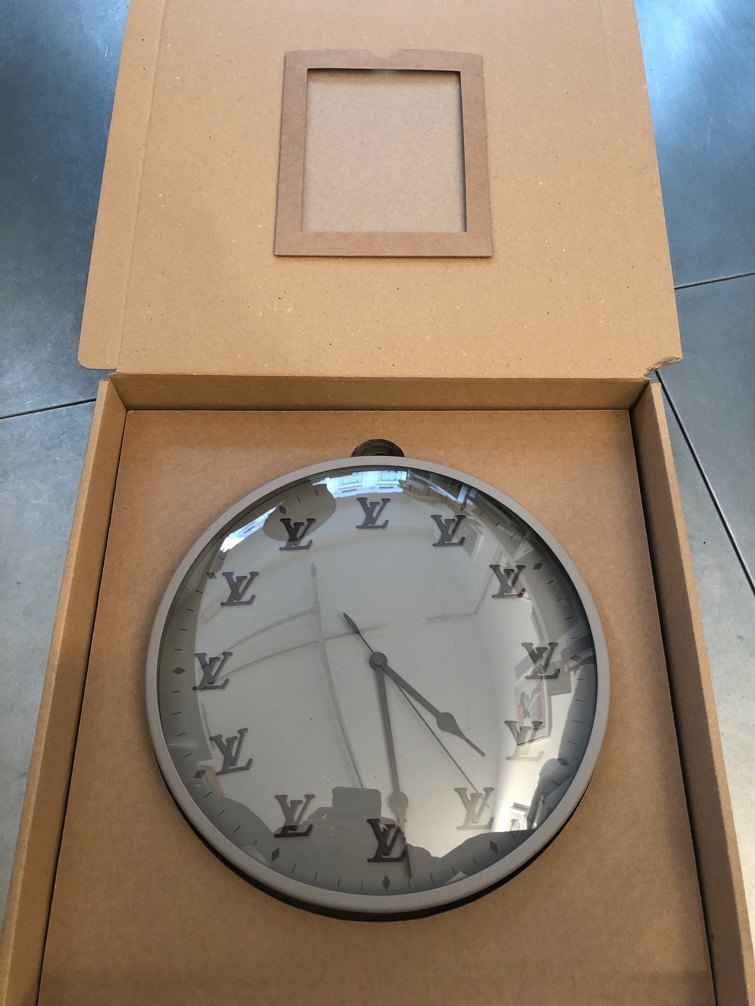 NEW FW20 Louis Vuitton Virgil Abloh LV Monogram Clock Limited