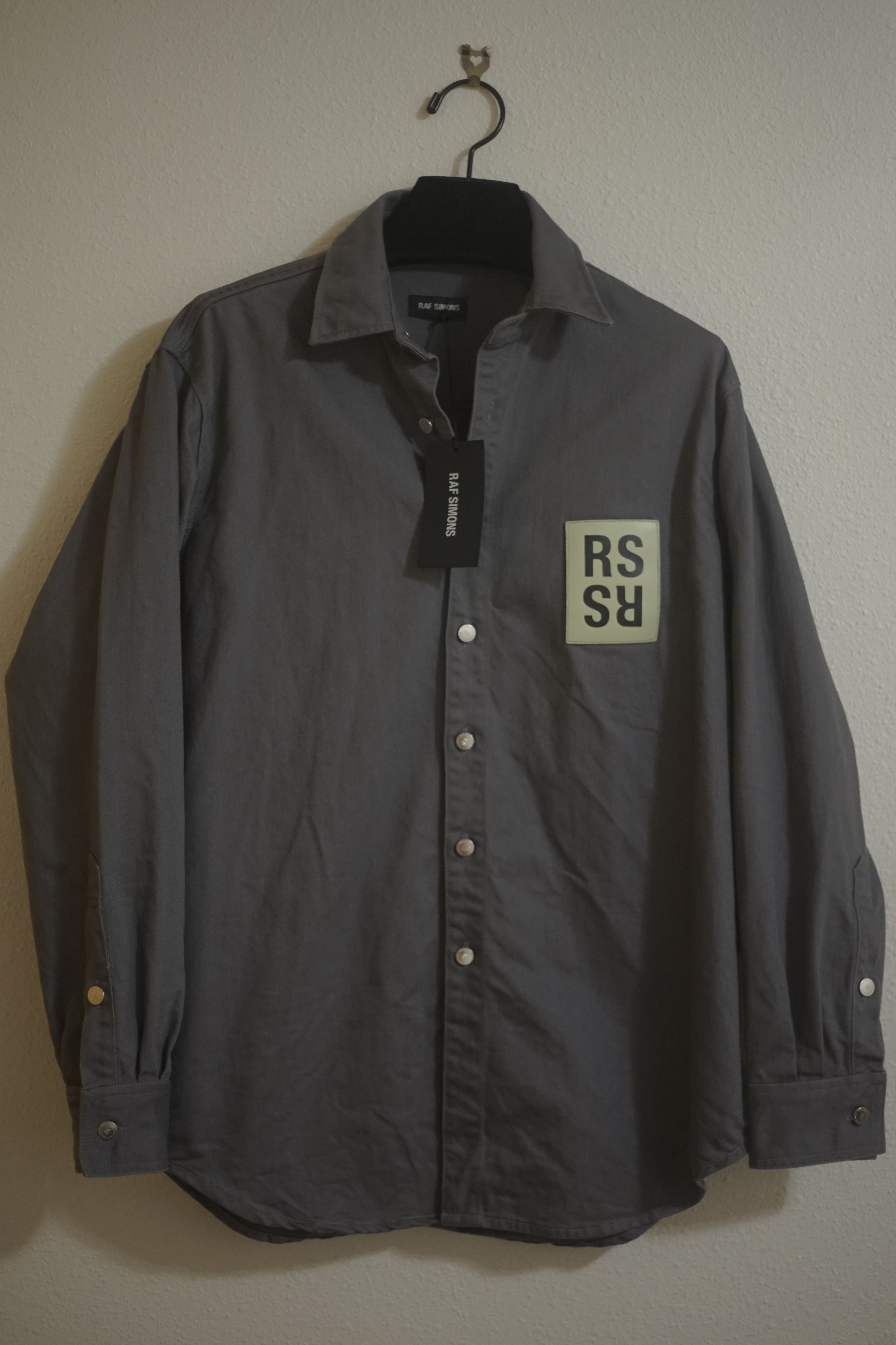 Raf Simons FW18 Oversized Grey Leather Patch Denim Jacket Size US S / EU 44-46 / 1 - 2 Thumbnail