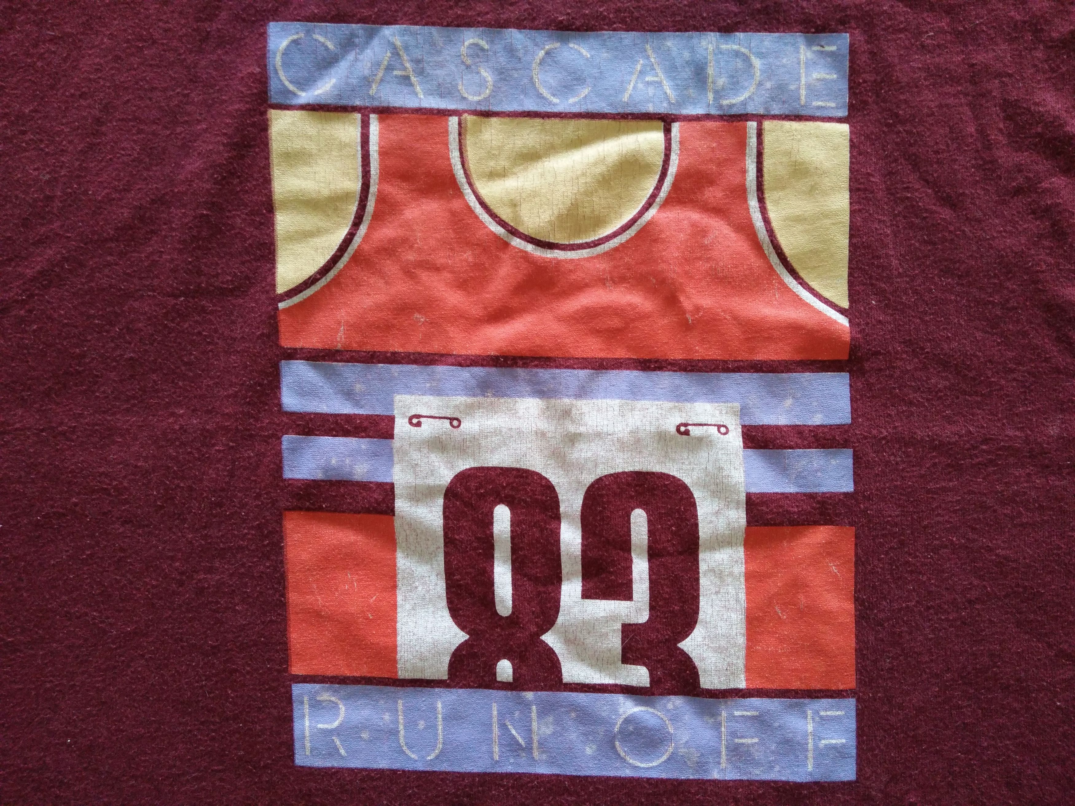 Nike Vintage 80s 1983 Nike Cascade Run Off Tshirt Size US M / EU 48-50 / 2 - 4 Thumbnail