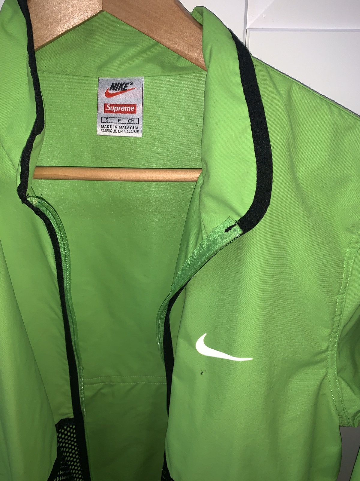 nike x supreme jacket