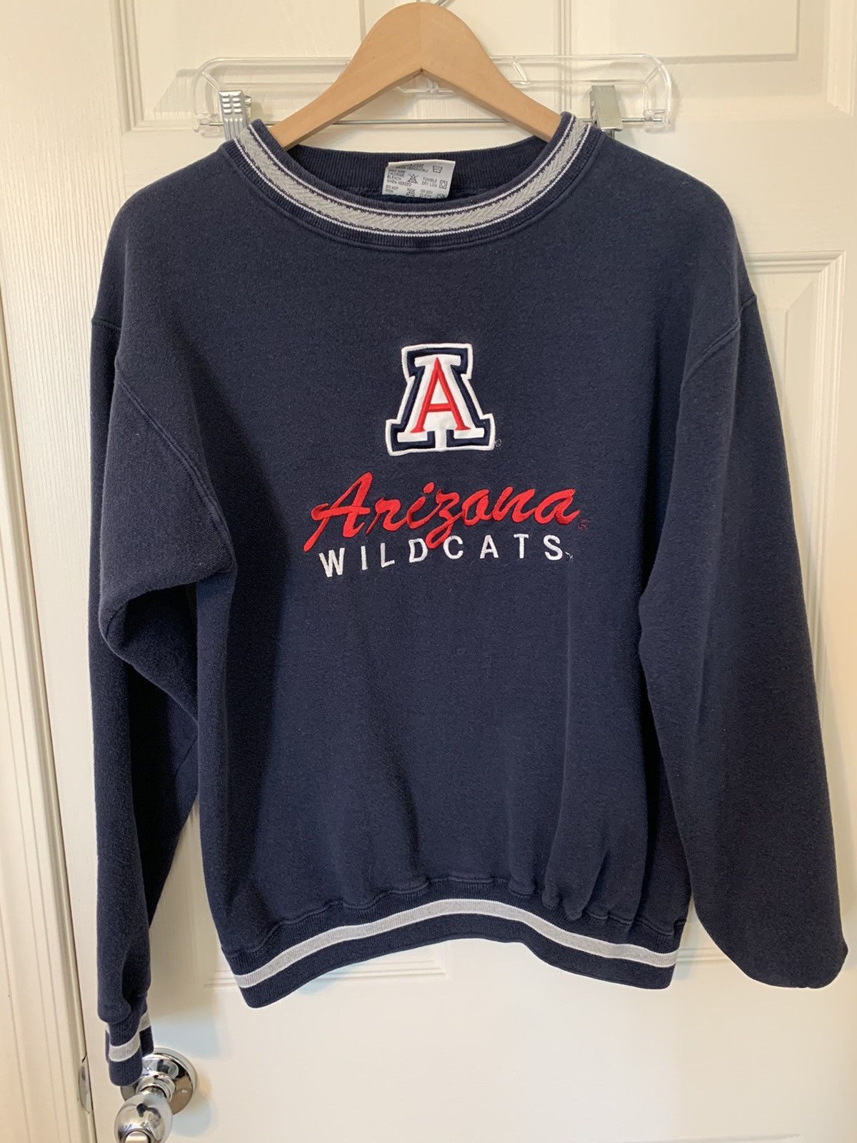 Vintage Vtg 90s Arizona wildcats uofa crewneck Size US M / EU 48-50 / 2 - 1 Thumbnail