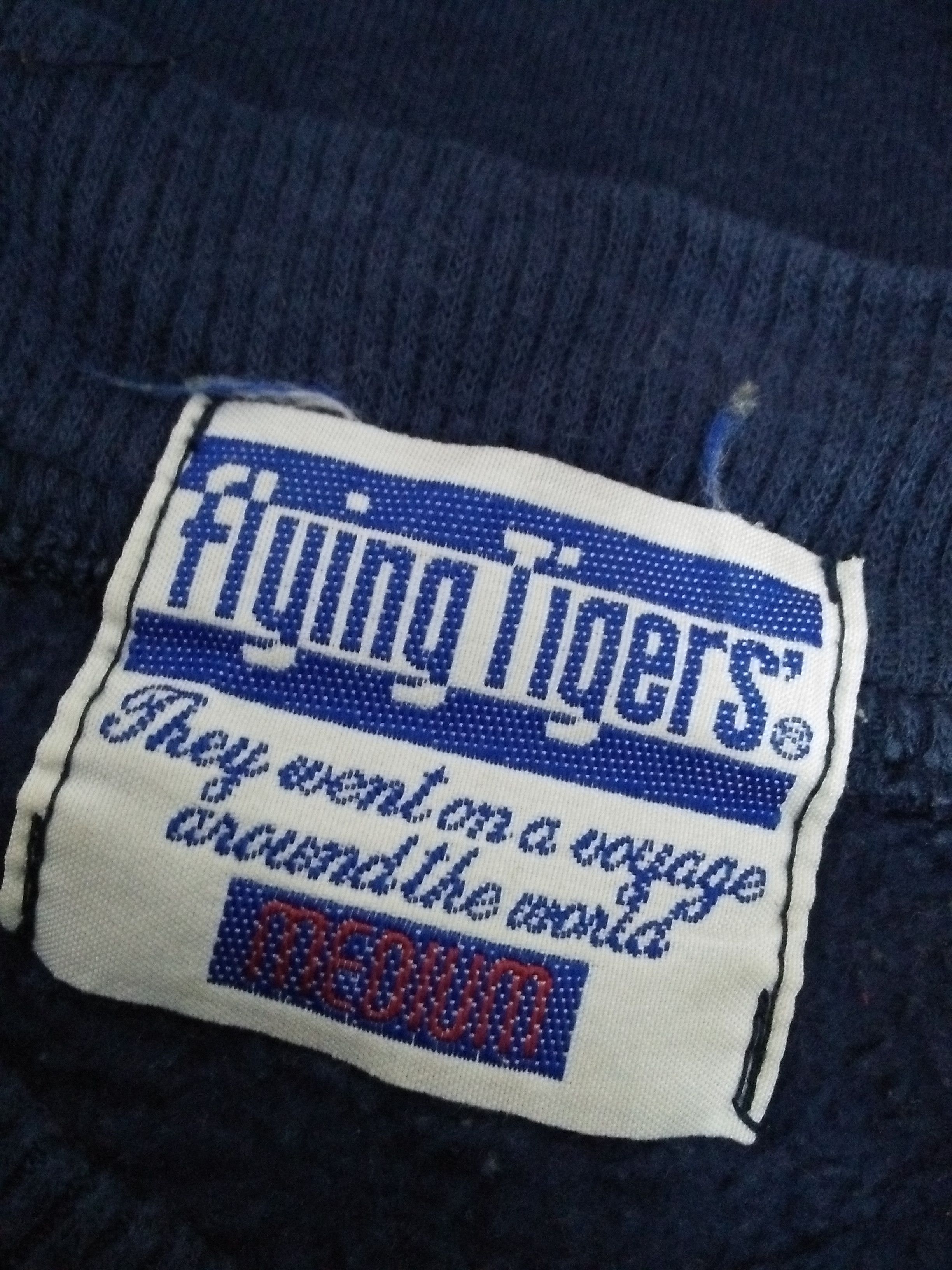 Vintage VTG FLYING TIGERS SWEATSHIRT (B144) Size US M / EU 48-50 / 2 - 5 Thumbnail
