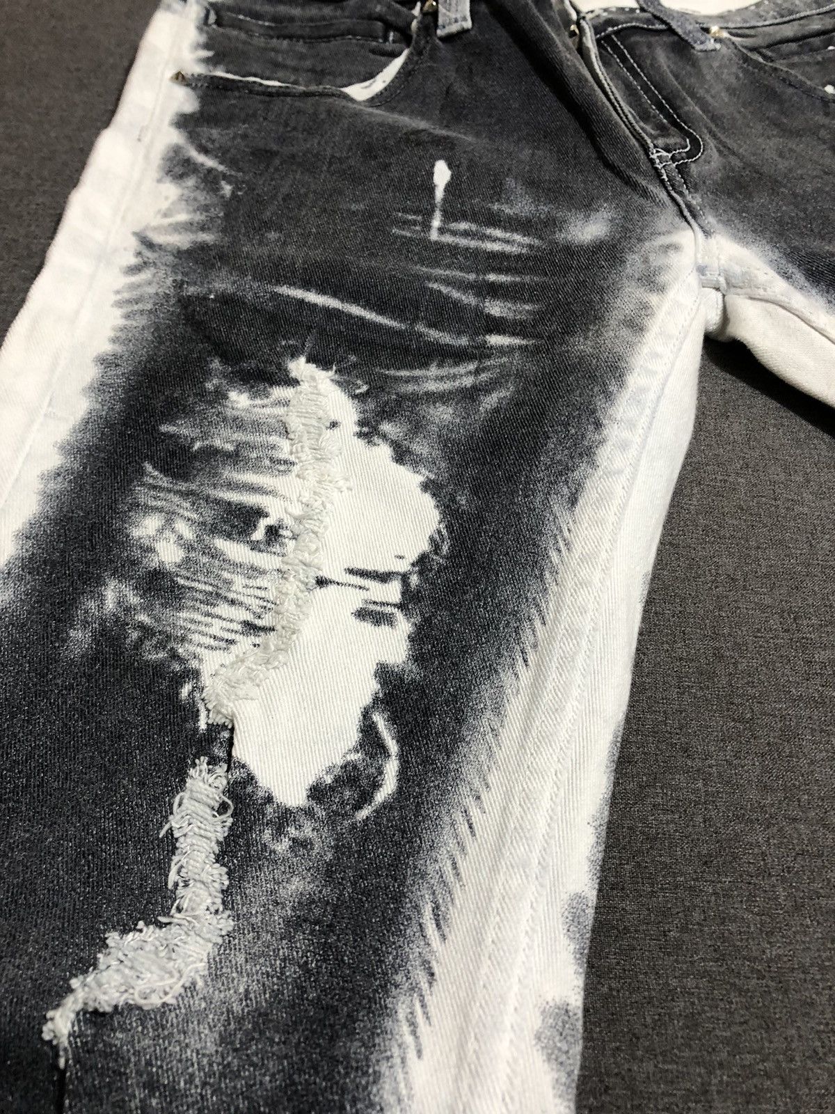 Dolce & Gabbana Dolce & Gabbana Ripped Stone Wash Skinny Distressed Denim Size US 32 / EU 48 - 11 Thumbnail