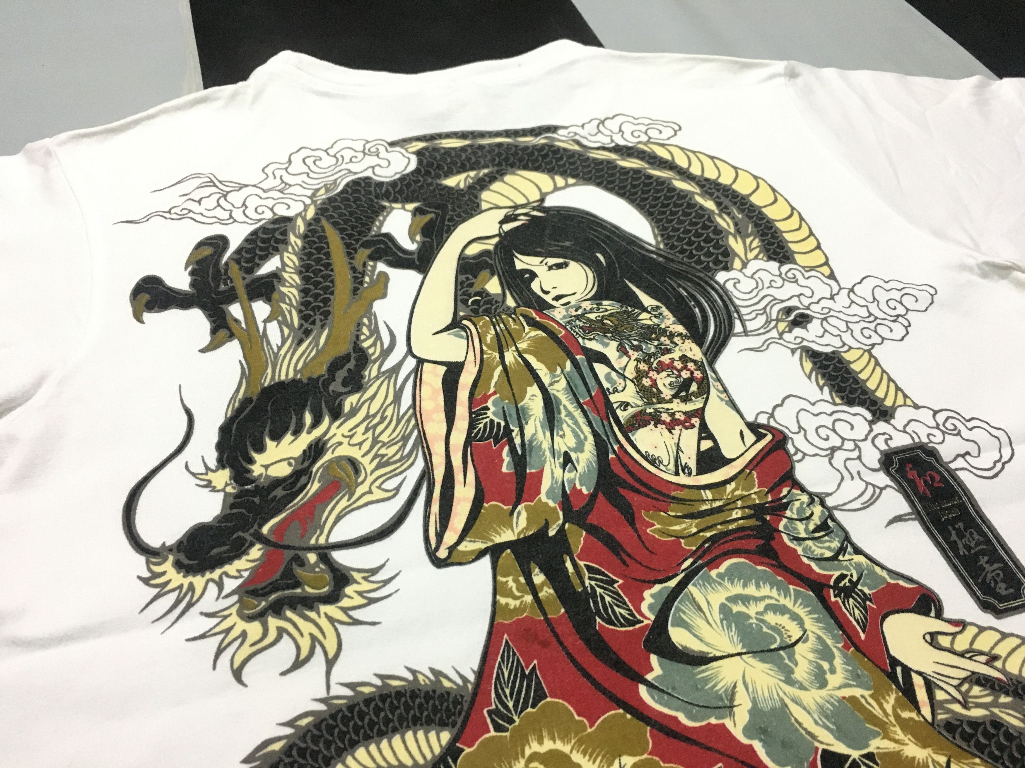 Hysteric Glamour × Japanese Brand × Vintage 🔥 Vintage Fusion Japan Shirt Tattoo Girl Dragon Double Side Size US M / EU 48-50 / 2 - 1 Thumbnail