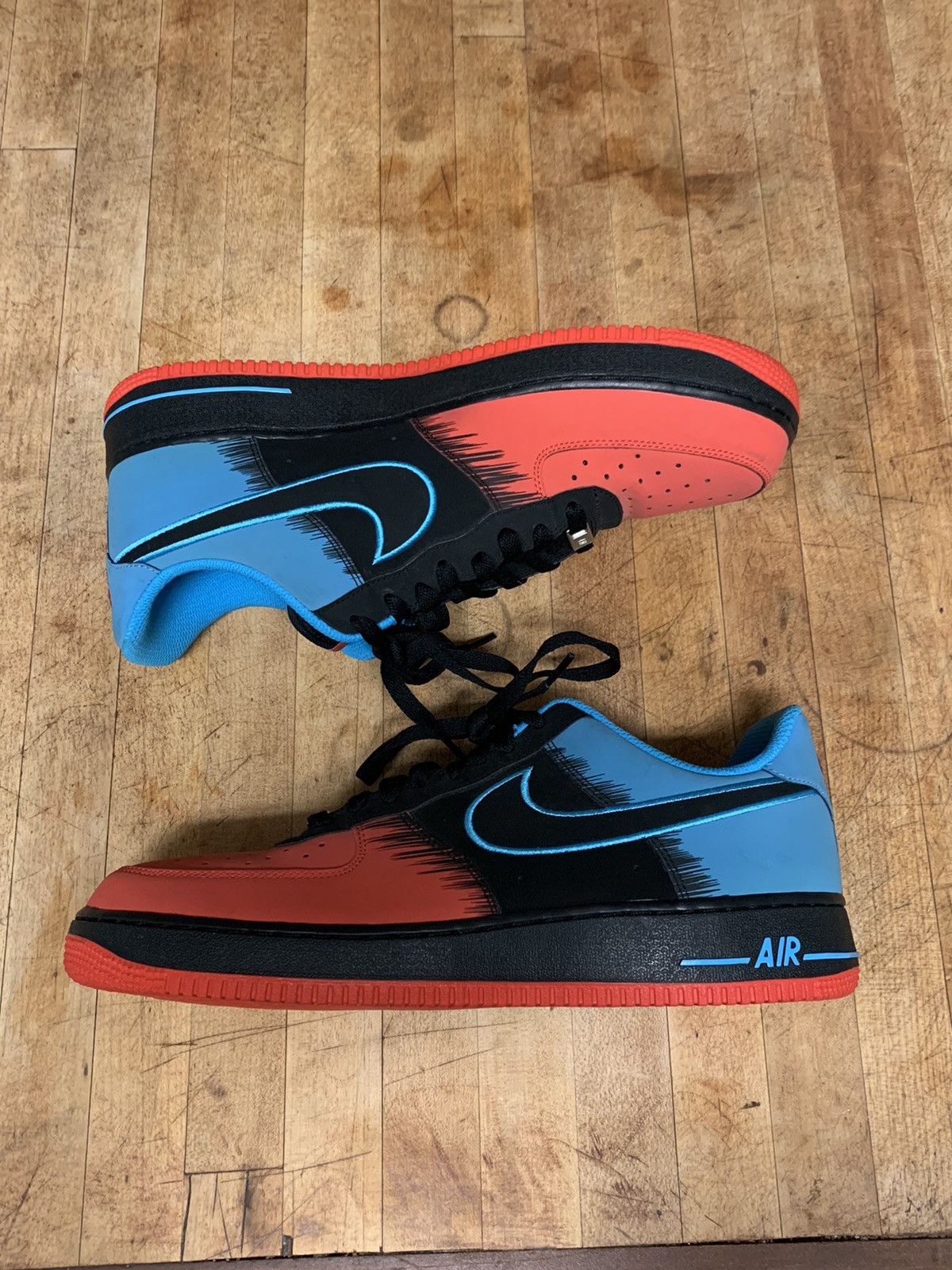 Nike air force 1 low spiderman best sale