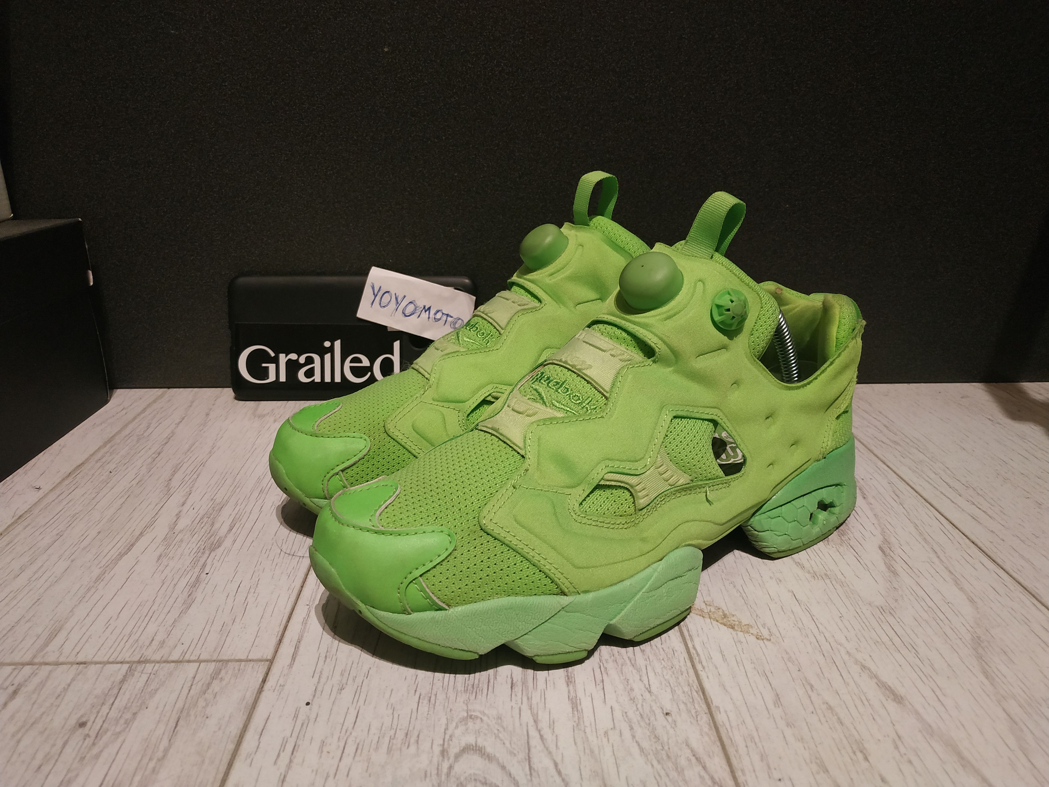 Reebok best sale instapump green