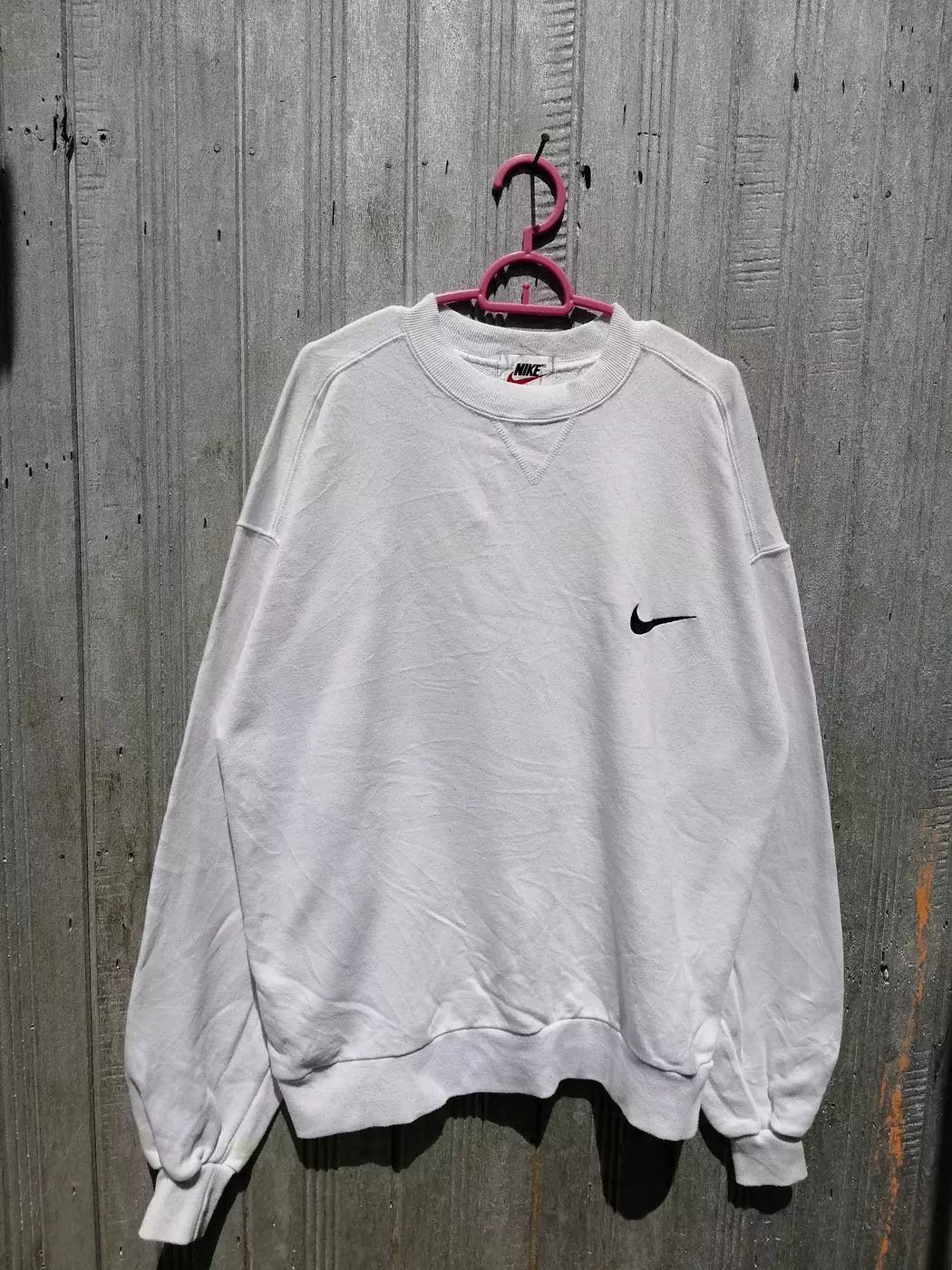 Nike × Vintage Vintage 90s Nike Embroidery Small Logo Sweatshirt B13 Size US L / EU 52-54 / 3 - 3 Thumbnail