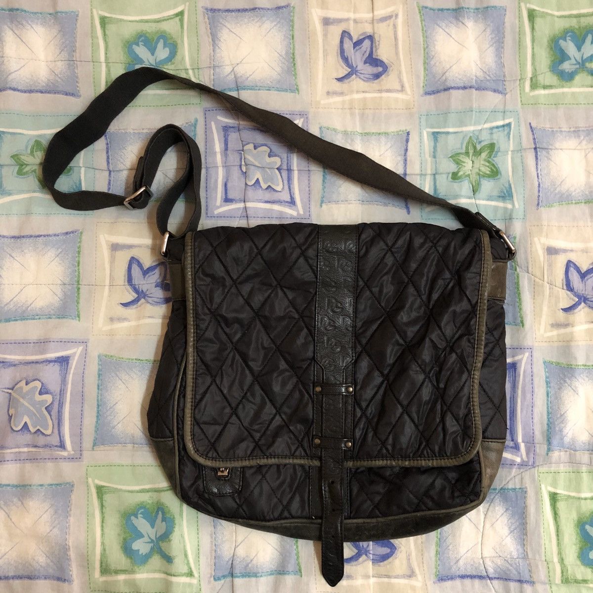 Dolce & Gabbana VINTAGE DOLCE&GABBANA SLING BAGS Size 34 - 1 Thumbnail