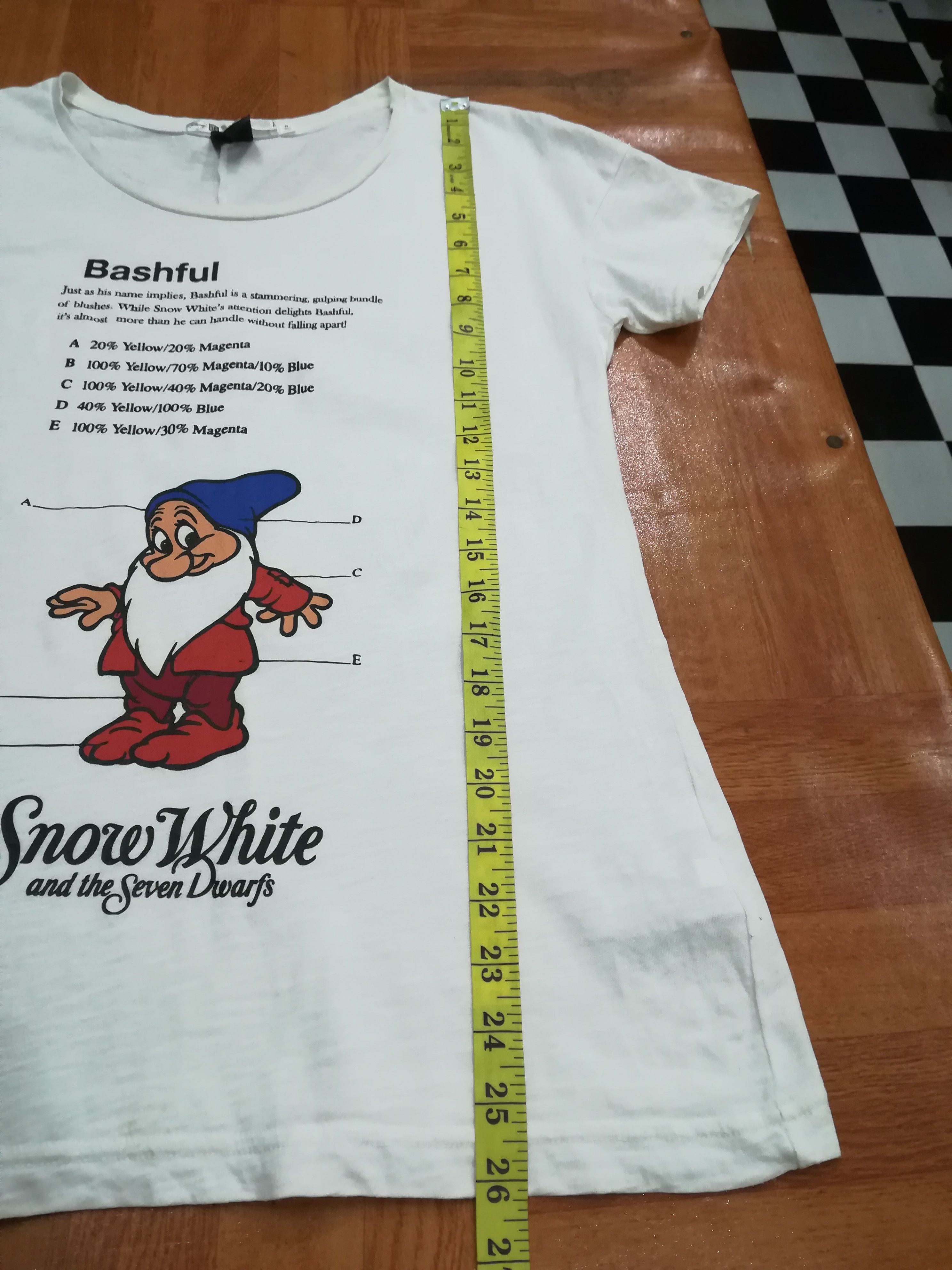 Undercover × Uniqlo Uniqlo X Undercover Snow White And The Seven Dwarfs T Shirt Size US S / EU 44-46 / 1 - 5 Thumbnail