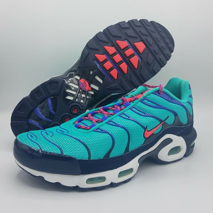 Nike air max plus discover your air hot sale