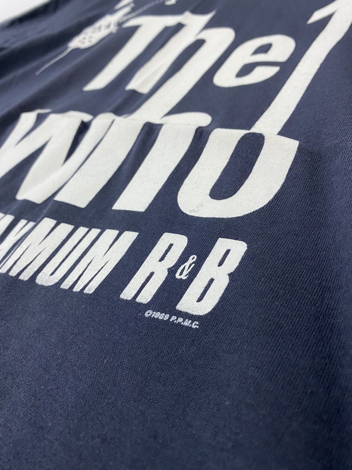 Band Tees vintage 1989 the who maximun R&B world tour rock t-shirts Size US L / EU 52-54 / 3 - 5 Thumbnail
