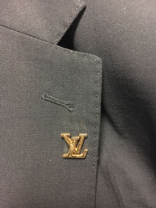 Louis Vuitton Louis Vuitton LV Pin Lapel Pin Gold Or Silver