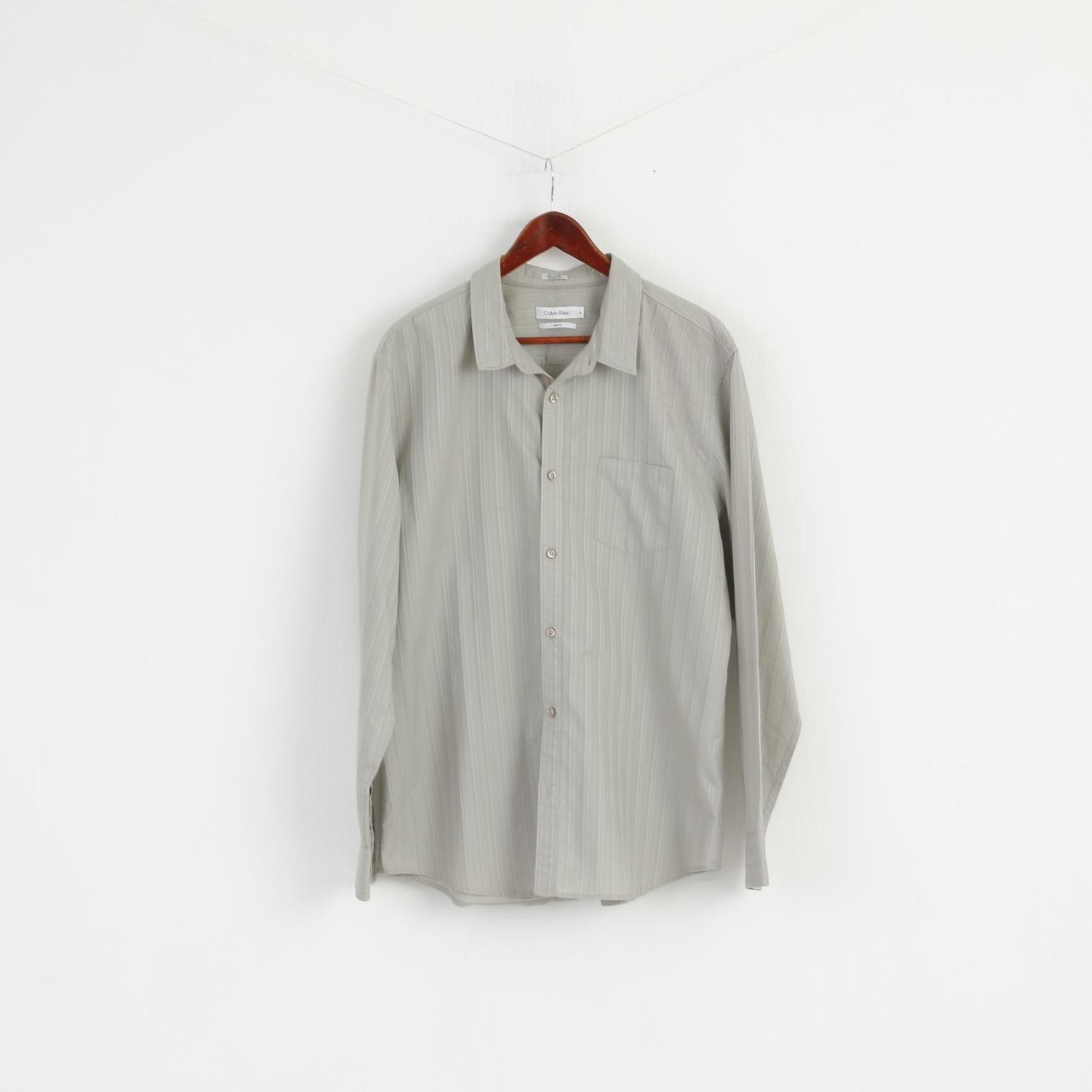 Calvin Klein × Vintage Calvin Klein Men XL Casual Shirt Grey Slim Fit Cotton 5414 Size US XL / EU 56 / 4 - 1 Thumbnail