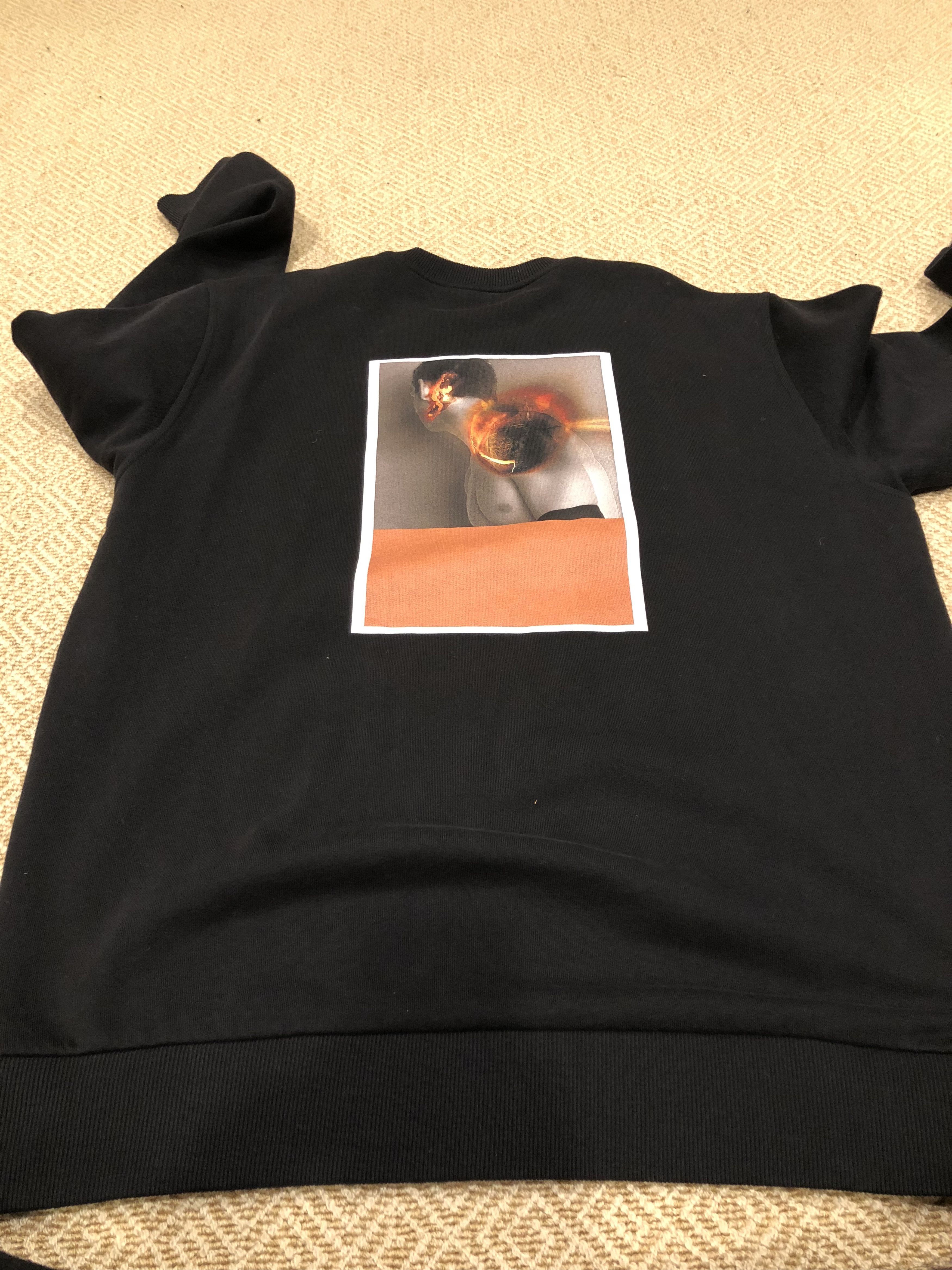 Givenchy Givenchy Burning Man Sweatshirt Size US M / EU 48-50 / 2 - 5 Thumbnail