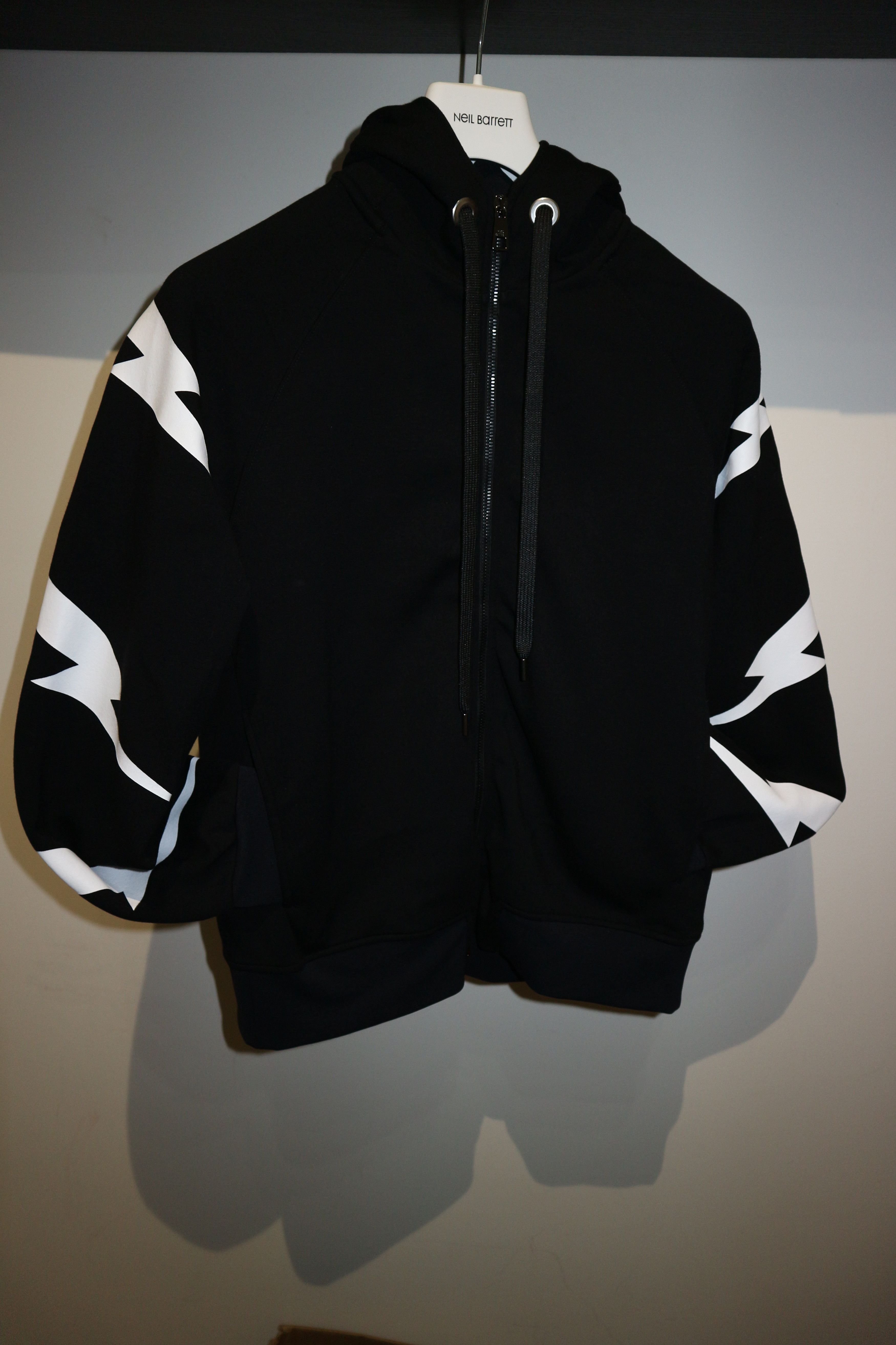 Neil Barrett lightning bolt print zip hoodie Size US XXS / EU 40 - 7 Thumbnail
