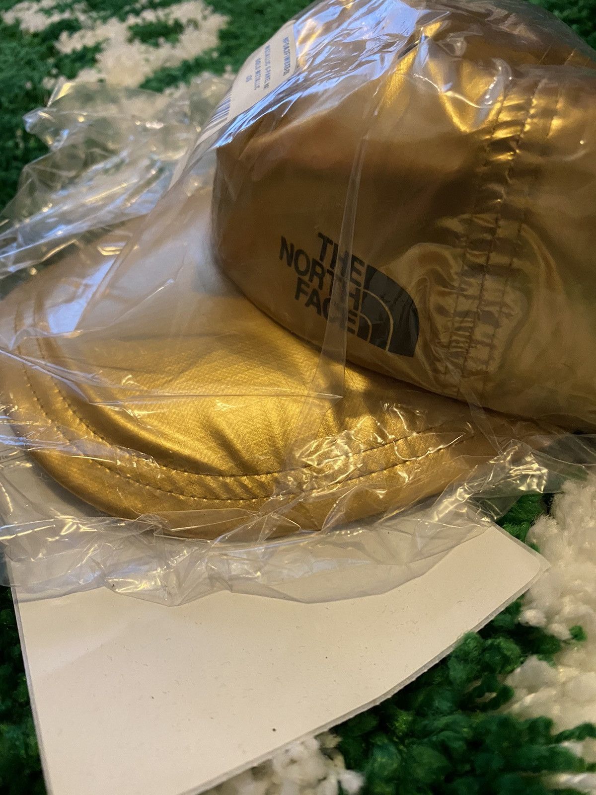 Supreme × The North Face Supreme x North Face Logo Hat Size ONE SIZE - 2 Thumbnail
